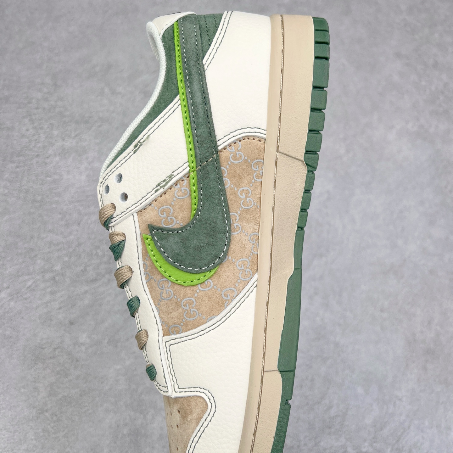 图片[7]-NK Dunk Low 定制配色 DM6868-025 大厂出品 极力推荐 原装头层材料 独家版型蒸餾加工帶來的是更好的视觉和脚感体验大厂纯原品质出货 清洁度 电绣工艺 皮料切割干净无任何毛边 细节完美 尺码：36 36.5 37.5 38 38.5 39 40 40.5 41 42 42.5 43 44 44.5 45-选品中心