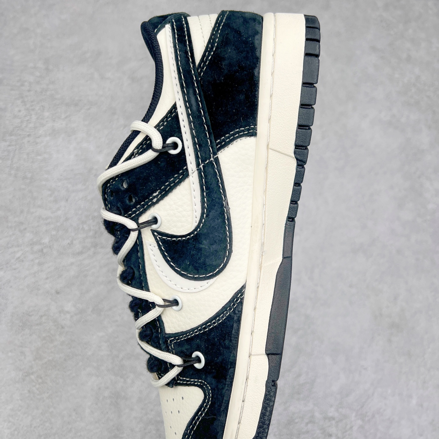 图片[7]-NK Dunk Low 定制配色 YX5066-241 大厂出品 极力推荐 原装头层材料 独家版型蒸餾加工帶來的是更好的视觉和脚感体验大厂纯原品质出货 清洁度 电绣工艺 皮料切割干净无任何毛边 细节完美 尺码：36 36.5 37.5 38 38.5 39 40 40.5 41 42 42.5 43 44 44.5 45-选品中心