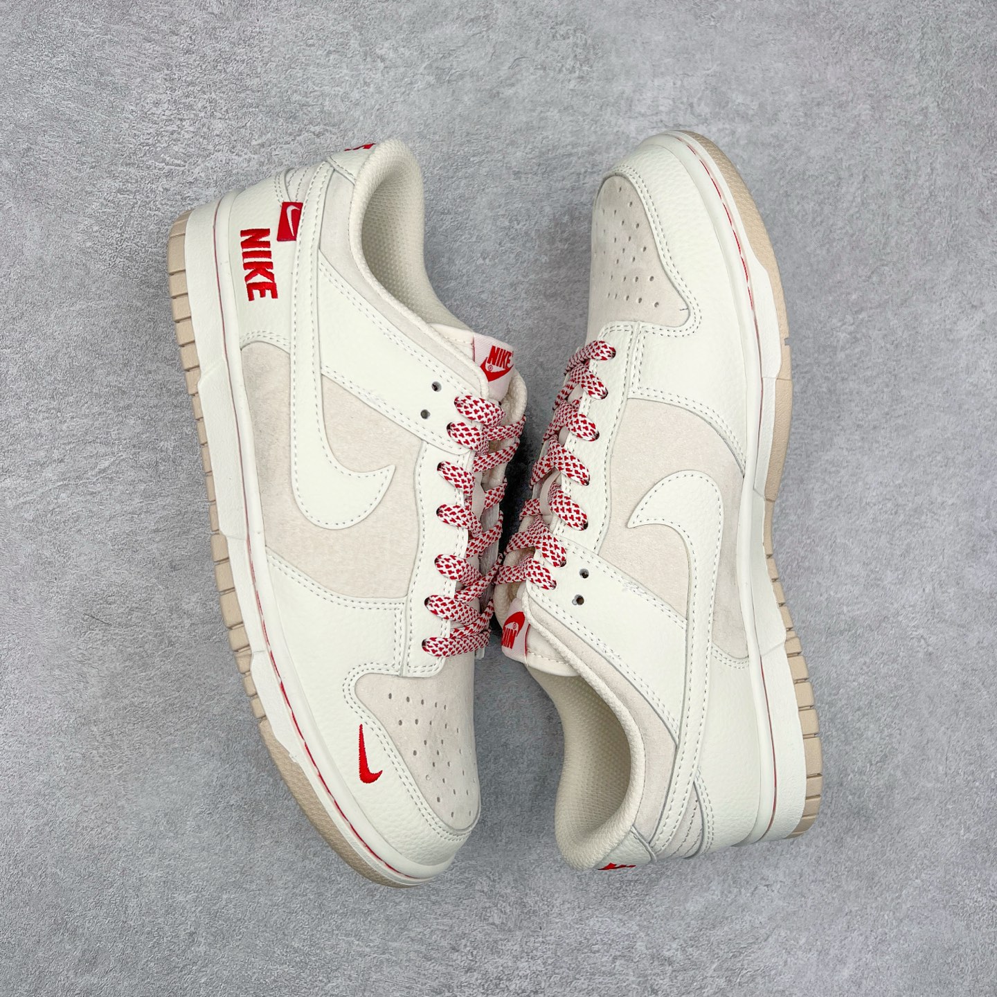 图片[3]-NK Dunk Low 定制配色 DJ2024-116 大厂出品 极力推荐 原装头层材料 独家版型蒸餾加工帶來的是更好的视觉和脚感体验大厂纯原品质出货 清洁度 电绣工艺 皮料切割干净无任何毛边 细节完美 尺码：36 36.5 37.5 38 38.5 39 40 40.5 41 42 42.5 43 44 44.5 45-选品中心