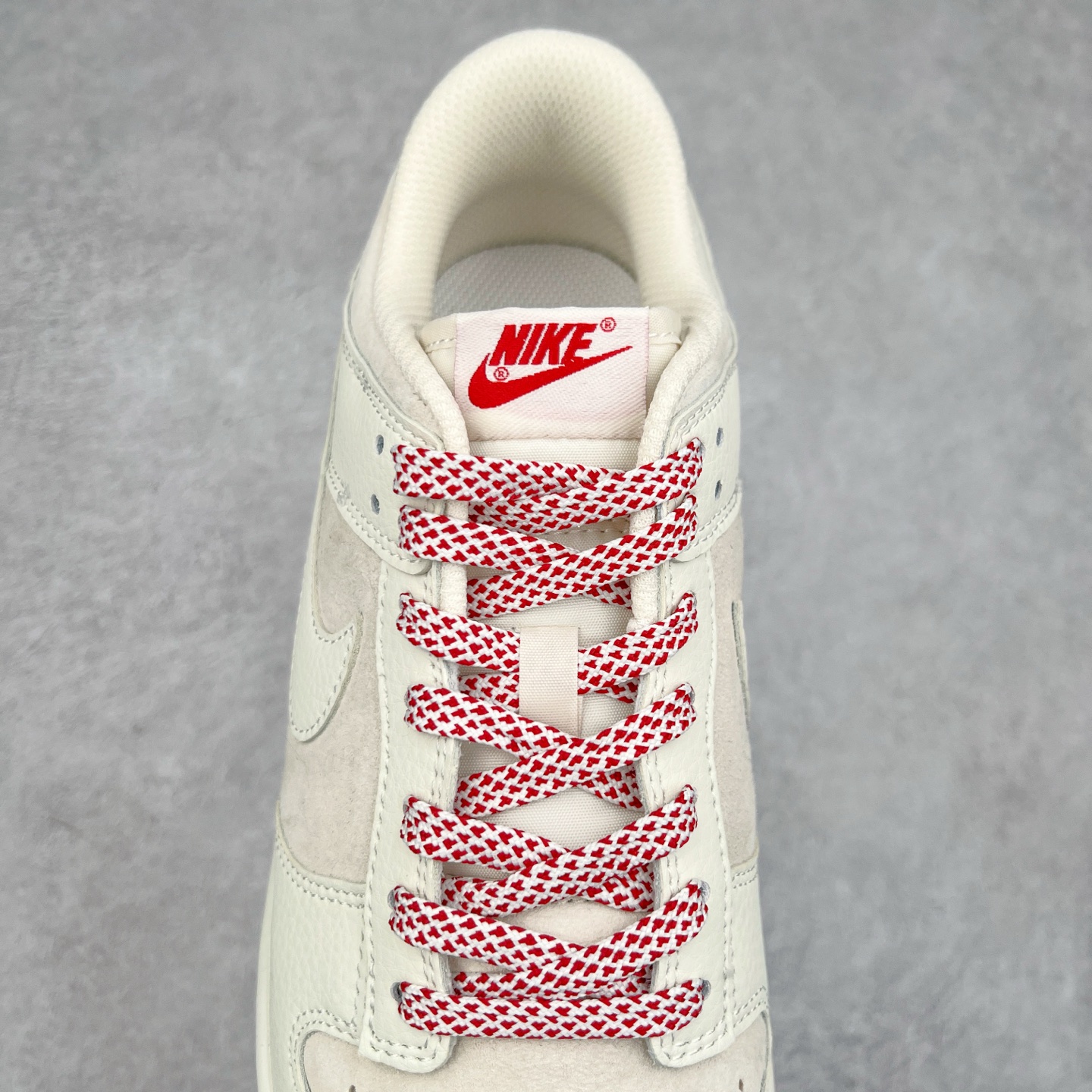 图片[5]-NK Dunk Low 定制配色 DJ2024-116 大厂出品 极力推荐 原装头层材料 独家版型蒸餾加工帶來的是更好的视觉和脚感体验大厂纯原品质出货 清洁度 电绣工艺 皮料切割干净无任何毛边 细节完美 尺码：36 36.5 37.5 38 38.5 39 40 40.5 41 42 42.5 43 44 44.5 45-选品中心