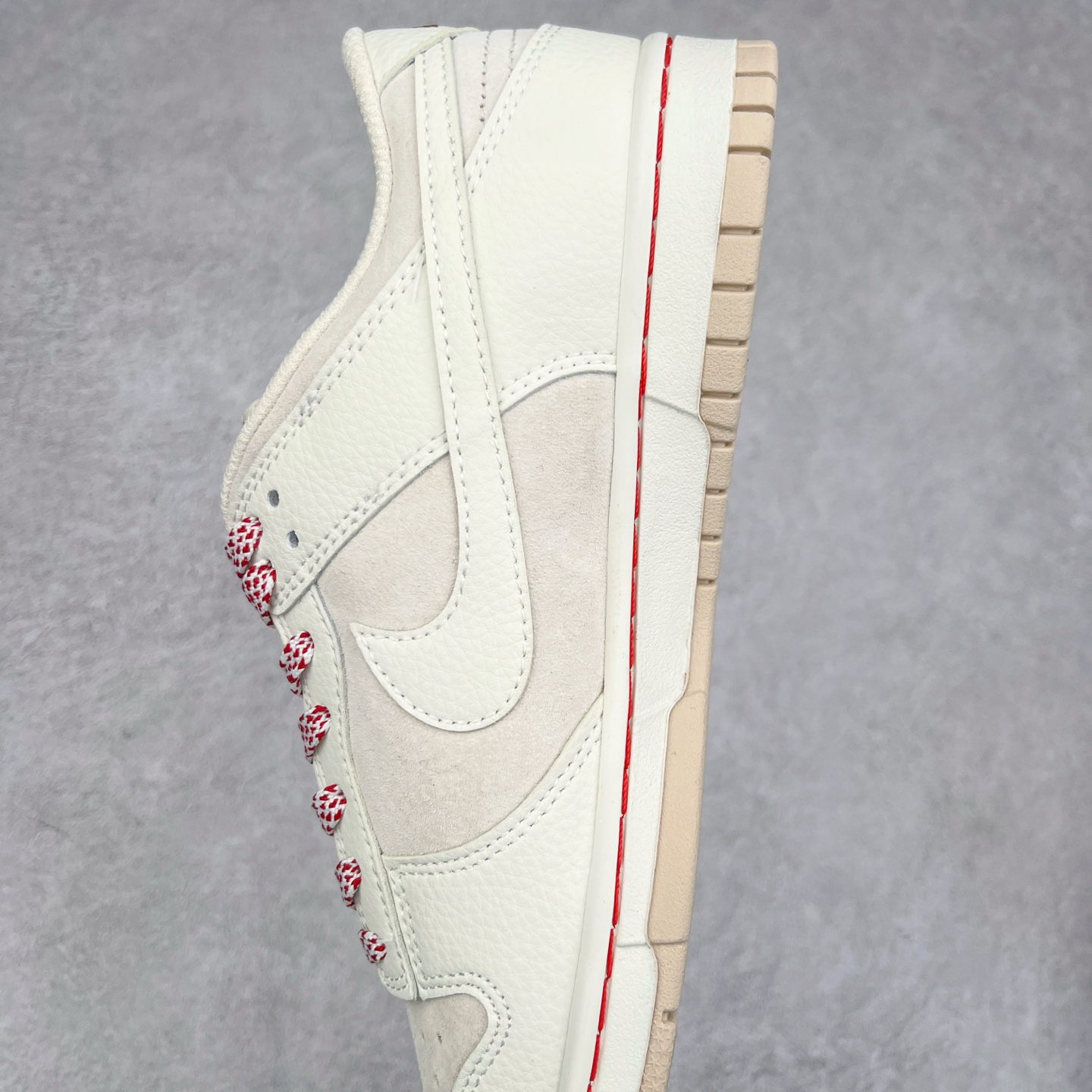 图片[7]-NK Dunk Low 定制配色 DJ2024-116 大厂出品 极力推荐 原装头层材料 独家版型蒸餾加工帶來的是更好的视觉和脚感体验大厂纯原品质出货 清洁度 电绣工艺 皮料切割干净无任何毛边 细节完美 尺码：36 36.5 37.5 38 38.5 39 40 40.5 41 42 42.5 43 44 44.5 45-选品中心