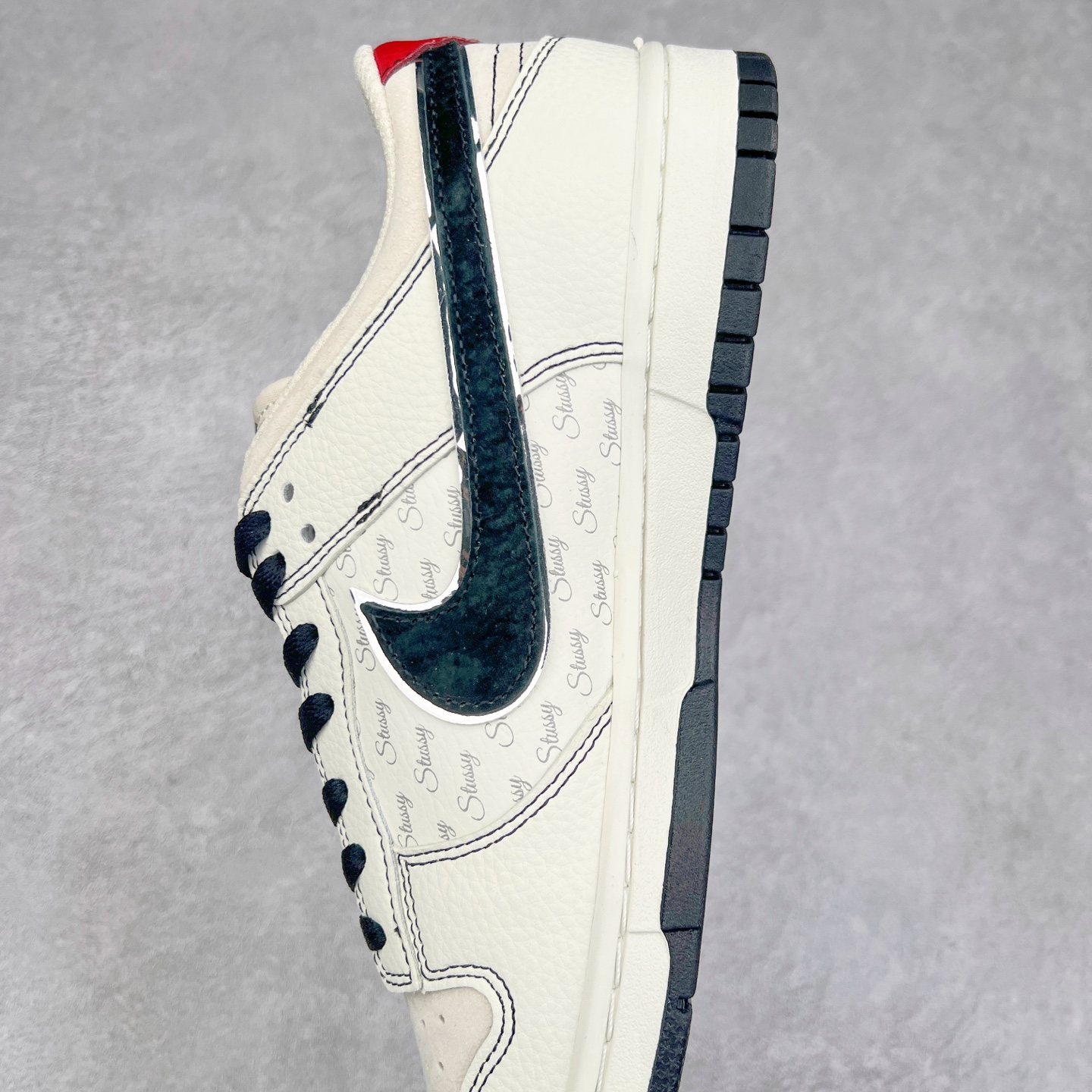 图片[7]-NK Dunk Low 定制配色 DJ2024-115 大厂出品 极力推荐 原装头层材料 独家版型蒸餾加工帶來的是更好的视觉和脚感体验大厂纯原品质出货 清洁度 电绣工艺 皮料切割干净无任何毛边 细节完美 尺码：36 36.5 37.5 38 38.5 39 40 40.5 41 42 42.5 43 44 44.5 45-选品中心