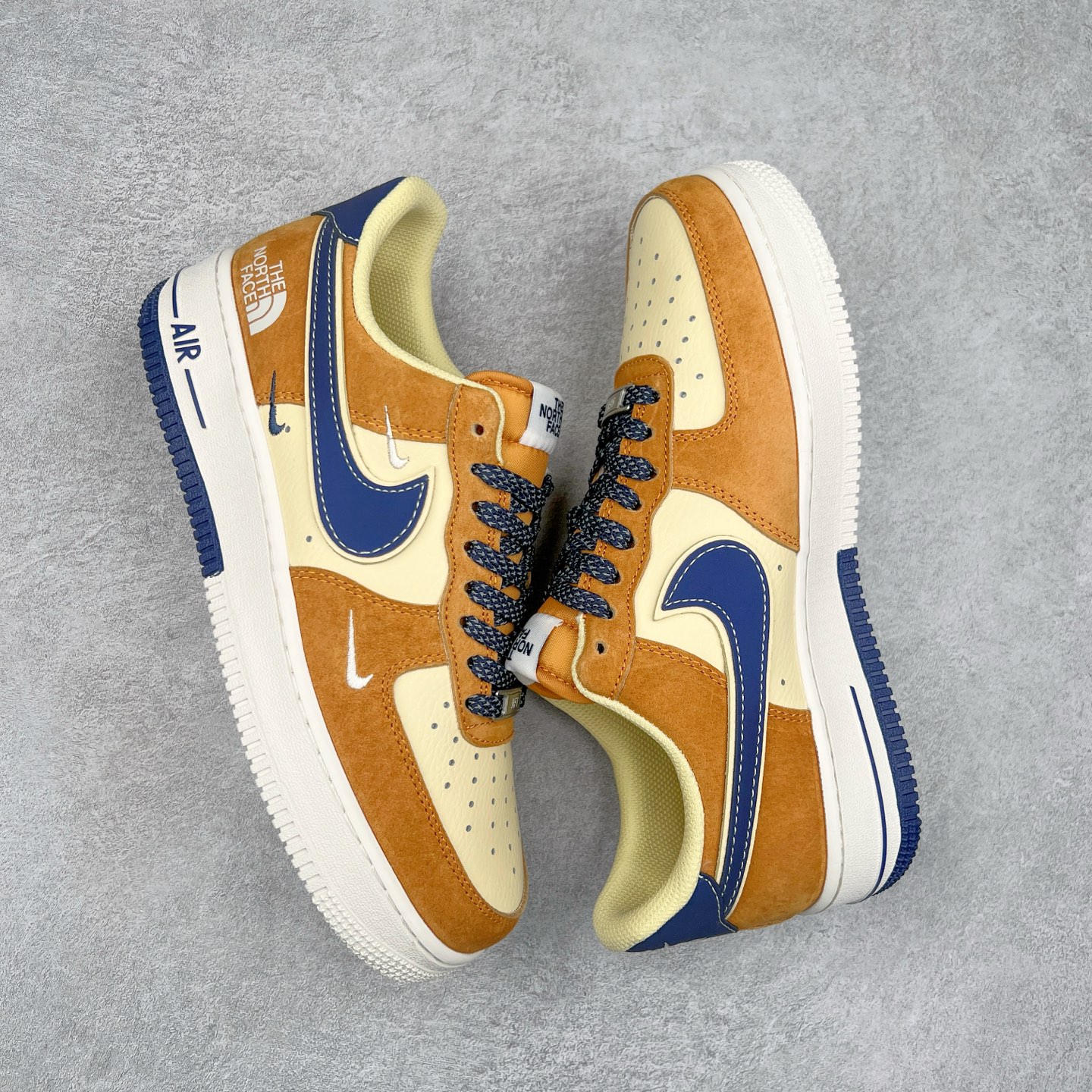 图片[3]-NK Air Force 1´07 Low 空军一号低帮百搭休闲运动板鞋 DM6688-053 柔软、弹性十足的缓震性能和出色的中底设计 横跨复古与现代的外型结合 造就出风靡全球 三十多年的Force 1 直到今天还深受青睐 尺码：36 36.5 37.5 38 38.5 39 40 40.5 41 42 42.5 43 44 44.5 45-选品中心