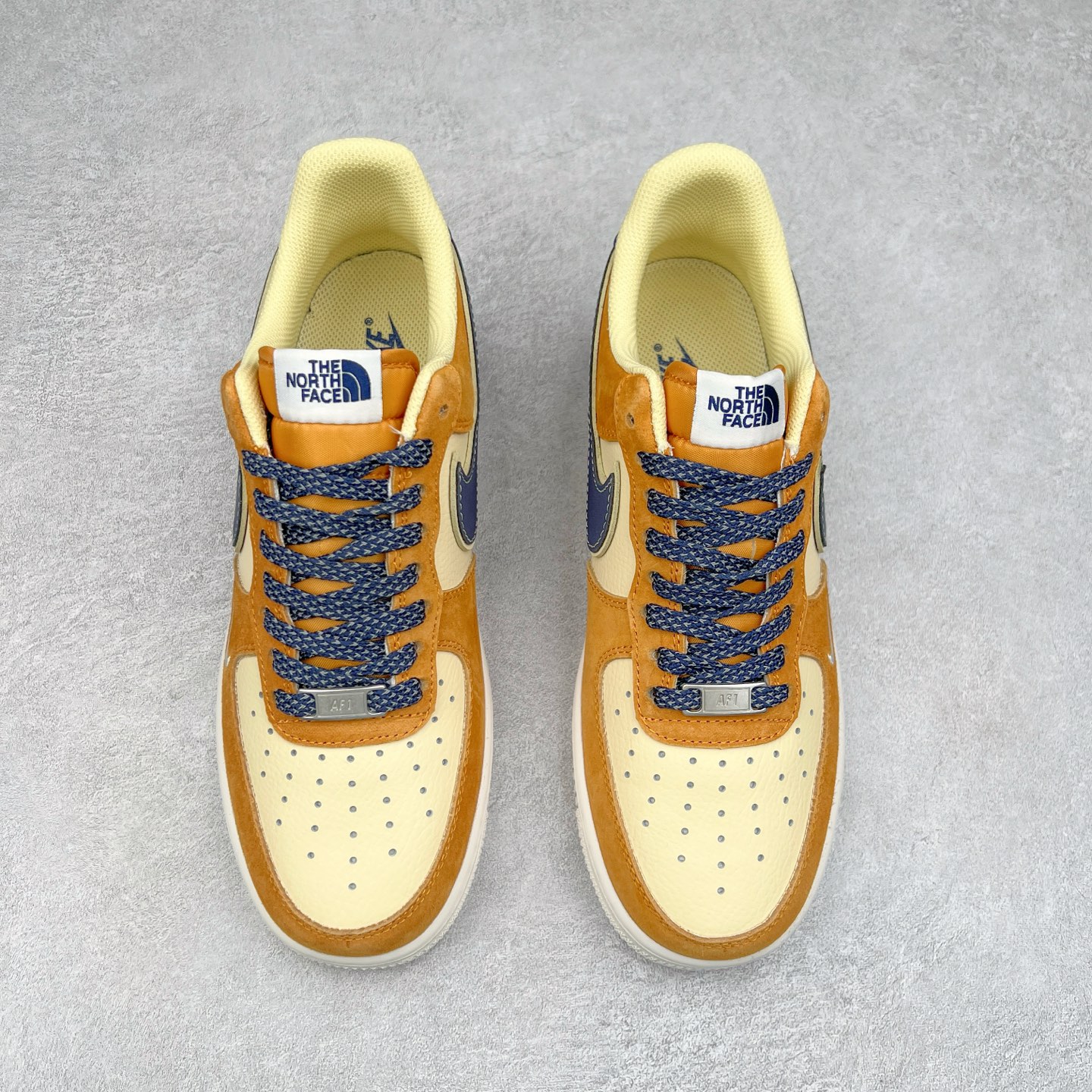 图片[2]-NK Air Force 1´07 Low 空军一号低帮百搭休闲运动板鞋 DM6688-053 柔软、弹性十足的缓震性能和出色的中底设计 横跨复古与现代的外型结合 造就出风靡全球 三十多年的Force 1 直到今天还深受青睐 尺码：36 36.5 37.5 38 38.5 39 40 40.5 41 42 42.5 43 44 44.5 45-选品中心