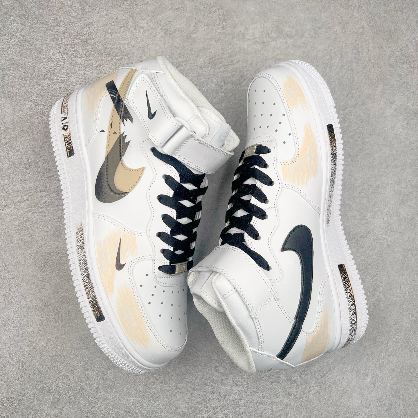 图片[3]-NK Air Force 1 Mid 空军一号中帮高帮百搭休闲运动板鞋 ZH0316-058 柔软、弹性十足的缓震性能和出色的中底设计 横跨复古与现代的外型结合 造就出风靡全球三十多年的Force 1 尺码：36 36.5 37.5 38 38.5 39 40 40.5 41 42 42.5 43 44 44.5 45-选品中心