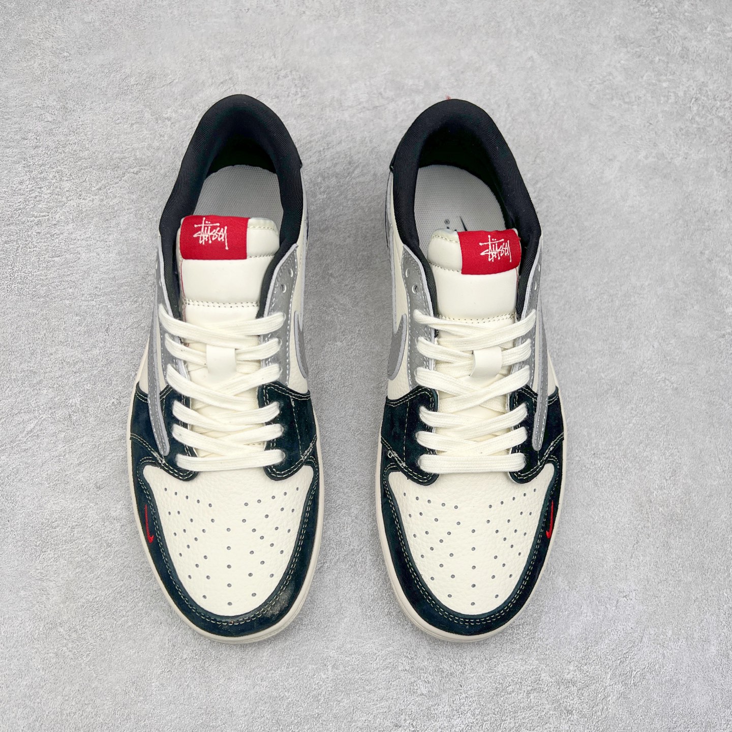 图片[2]-TS x Air Jordan AJ1 Low 倒钩低帮联名定制配色 DM9288-007 原厂内置气垫魔块 A模大底 头层小牛皮 鞋舌AJ原厂专用牛津布+AJ专用反口珍珠布+原厂无杂质高弹内里海棉+特殊封边弹力鞋带 尺码：36 36.5 37.5 38 38.5 39 40 40.5 41 42 42.5 43 44 44.5 45 46 47.5-选品中心