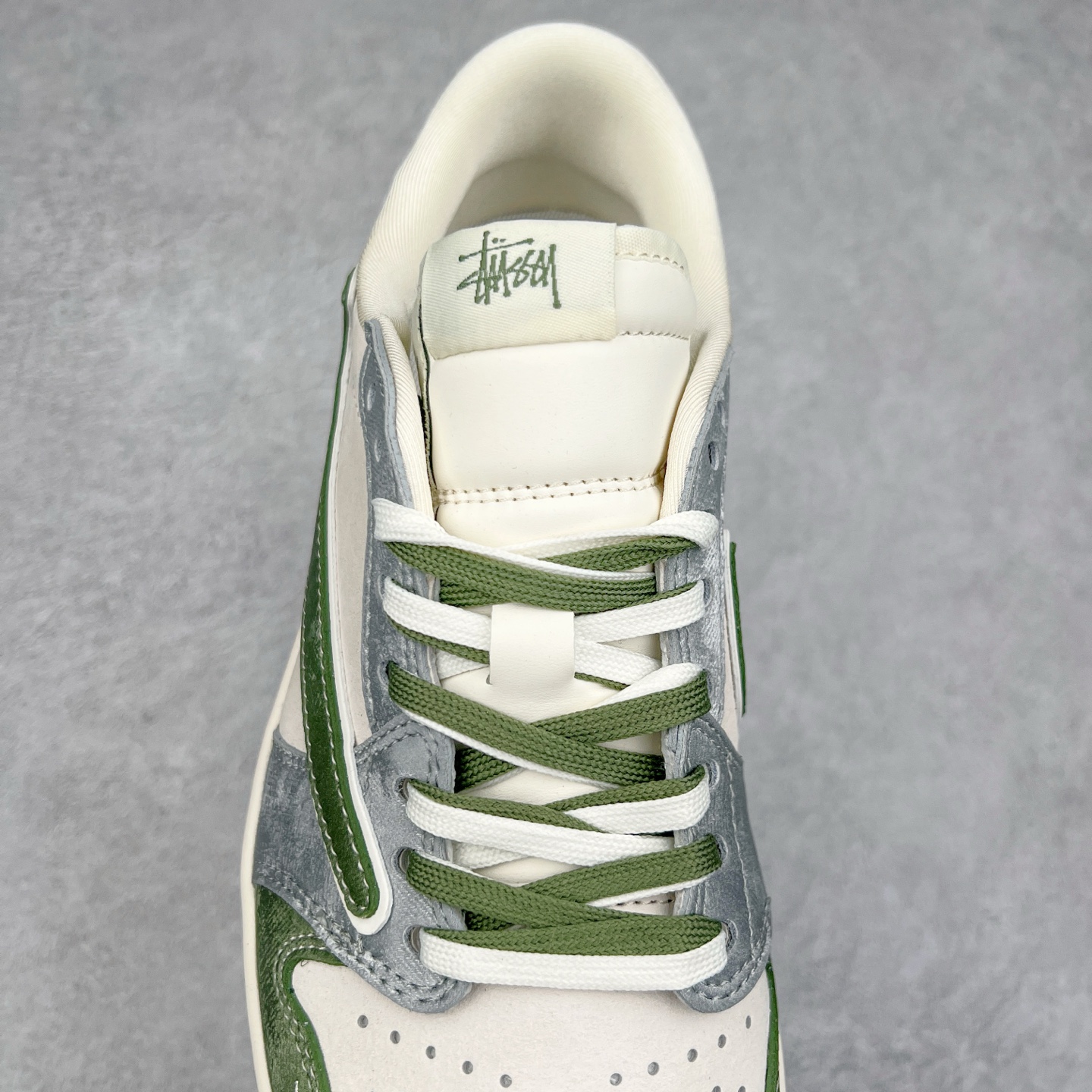 图片[5]-TS x Air Jordan AJ1 Low 倒钩低帮联名定制配色 DM9288-012 原厂内置气垫魔块 A模大底 头层小牛皮 鞋舌AJ原厂专用牛津布+AJ专用反口珍珠布+原厂无杂质高弹内里海棉+特殊封边弹力鞋带 尺码：36 36.5 37.5 38 38.5 39 40 40.5 41 42 42.5 43 44 44.5 45 46 47.5-选品中心