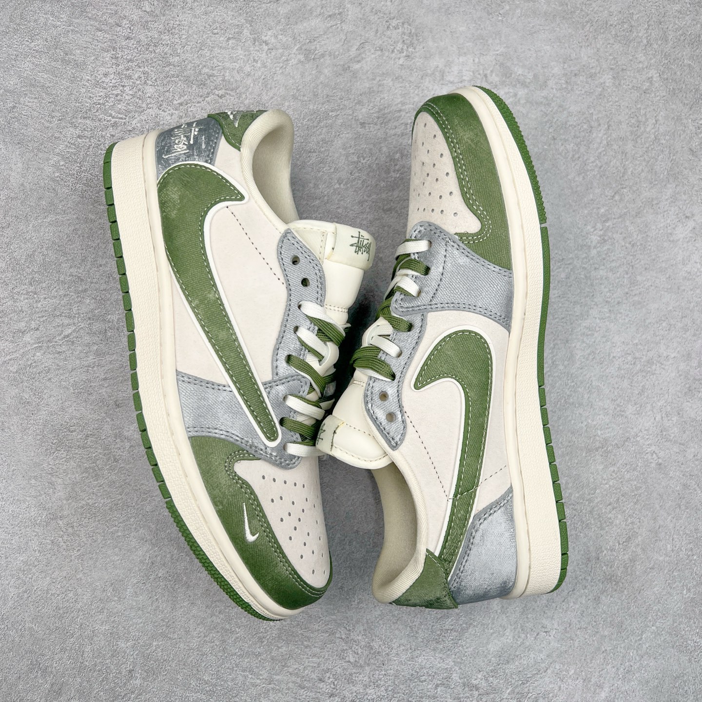 图片[3]-TS x Air Jordan AJ1 Low 倒钩低帮联名定制配色 DM9288-012 原厂内置气垫魔块 A模大底 头层小牛皮 鞋舌AJ原厂专用牛津布+AJ专用反口珍珠布+原厂无杂质高弹内里海棉+特殊封边弹力鞋带 尺码：36 36.5 37.5 38 38.5 39 40 40.5 41 42 42.5 43 44 44.5 45 46 47.5-选品中心