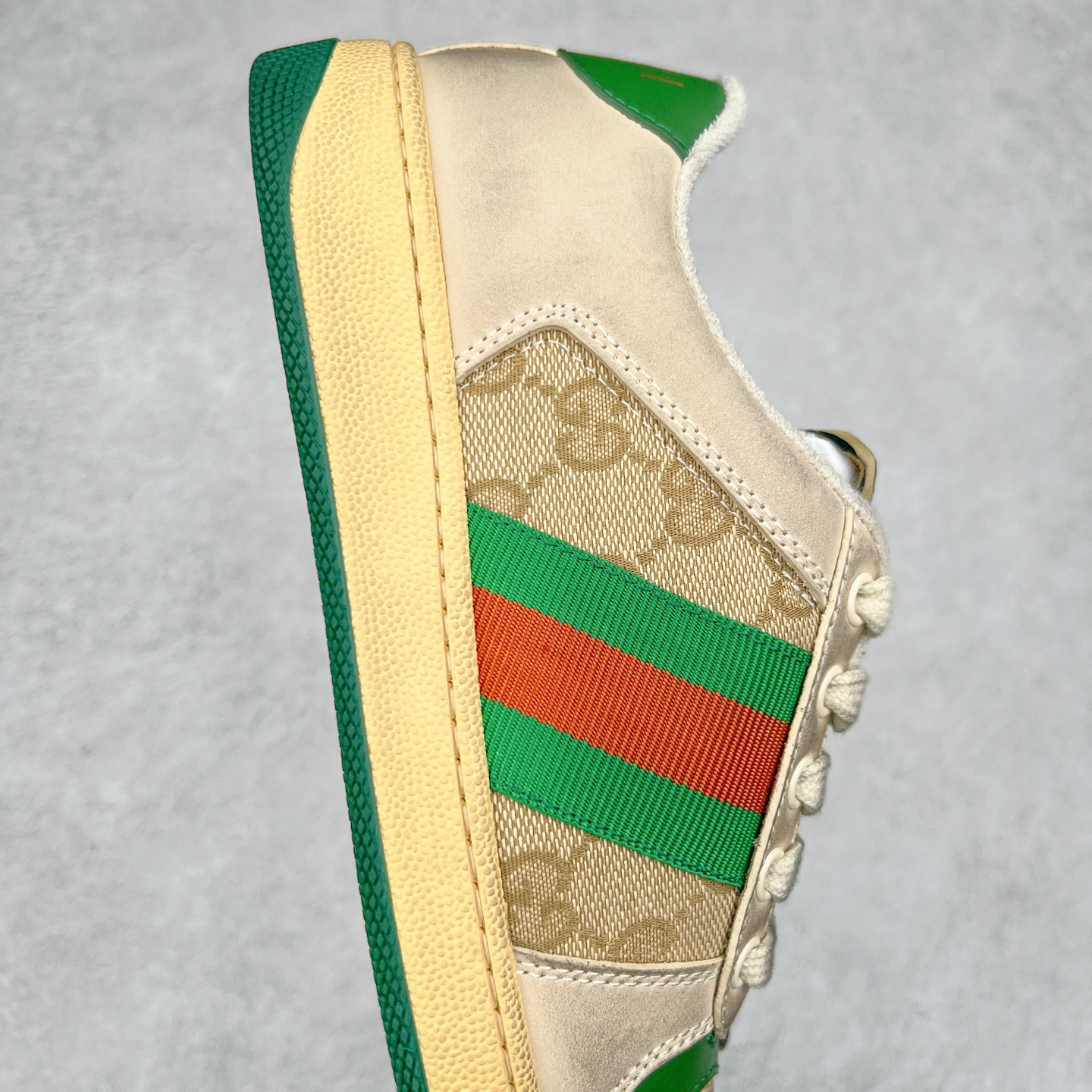 图片[6]-Gucci 古驰 Screener 运动休闲时装奢侈品系列 GG珐琅扣 擦脏做旧小脏鞋 高端零售海淘商家混卖版本 东莞纯原品质 原鞋对照工艺生产 原厂一致色泽度玛瑙珐琅GG扣 原版一致鞋舌鞋带处擦脏工艺 全套原版包装外盒配件 意大利进口磨砂头层牛皮 后跟原版一致哑光丝印烫金字体 全网独家复刻细节 ）同源出厂真丝绸防尘鞋套袋 原装雪梨形超软沙绒纸团 工艺无缝细空胶技术 原版一致私模开发大底 尺码：35 36 37 38 39 40 41 42 43 44 45-选品中心