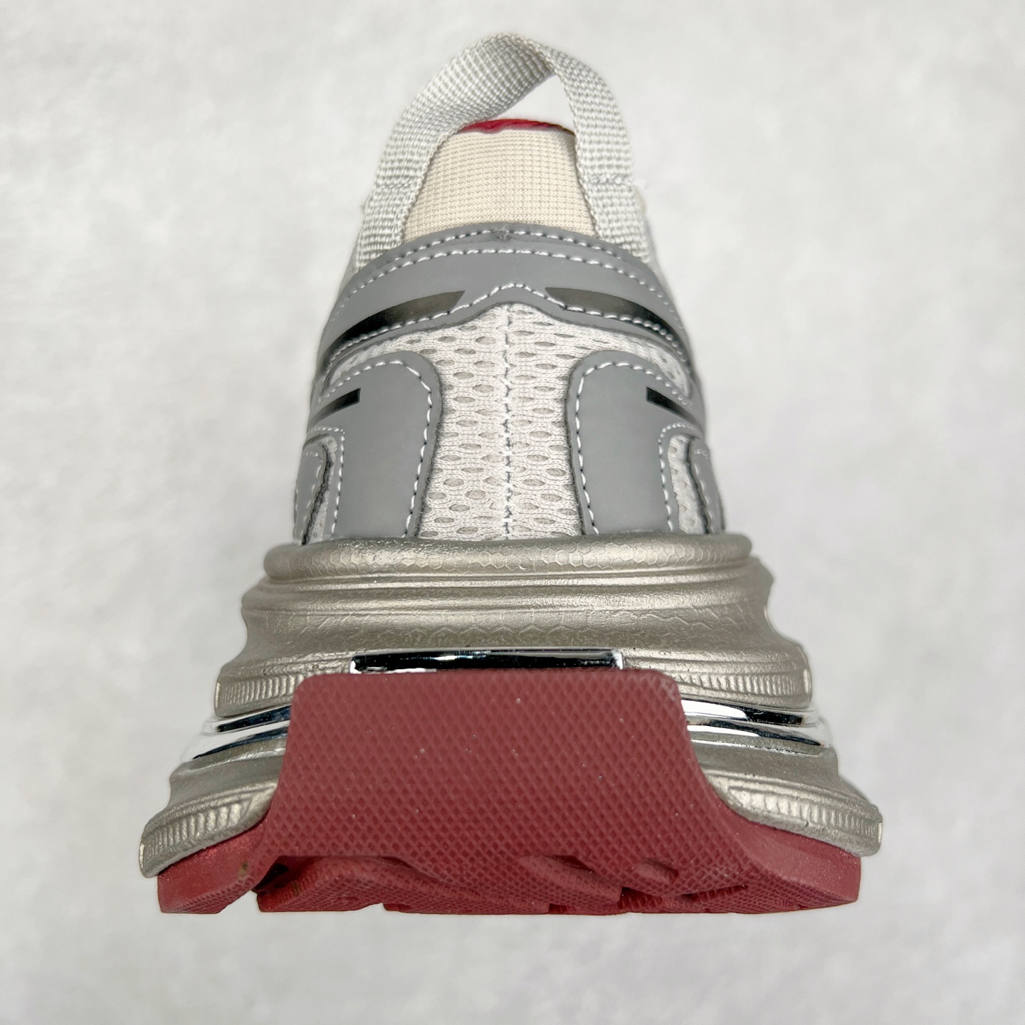 图片[8]-GG-CC Chunky Low白鹿同款独星球 2024新款GGCC低帮复古厚底增高老爹鞋 时髦look轻松定格 不费力展现率性氛围 原版正确大底 高档银盒 酷帅机能风不规则设计大底 8CM 增高厚底 大长腿既视感轻松拿捏 货号：G24X9833 尺码：35 36 37 38 39 40-选品中心