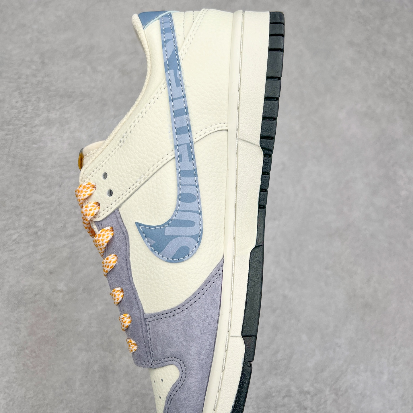 图片[7]-NK Dunk Low 定制配色 DJ2024-114 大厂出品 极力推荐 原装头层材料 独家版型蒸餾加工帶來的是更好的视觉和脚感体验大厂纯原品质出货 清洁度 电绣工艺 皮料切割干净无任何毛边 细节完美 尺码：36 36.5 37.5 38 38.5 39 40 40.5 41 42 42.5 43 44 44.5 45-选品中心