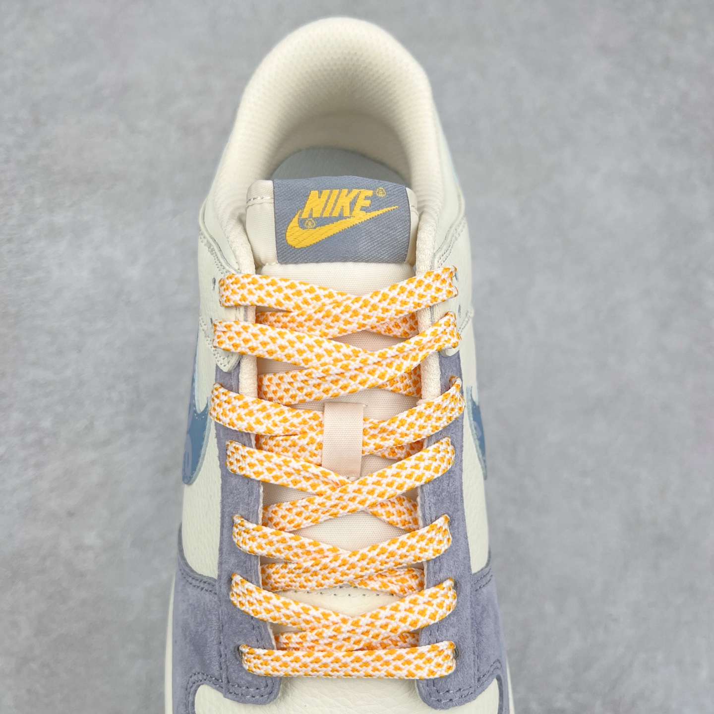 图片[5]-NK Dunk Low 定制配色 DJ2024-114 大厂出品 极力推荐 原装头层材料 独家版型蒸餾加工帶來的是更好的视觉和脚感体验大厂纯原品质出货 清洁度 电绣工艺 皮料切割干净无任何毛边 细节完美 尺码：36 36.5 37.5 38 38.5 39 40 40.5 41 42 42.5 43 44 44.5 45-选品中心