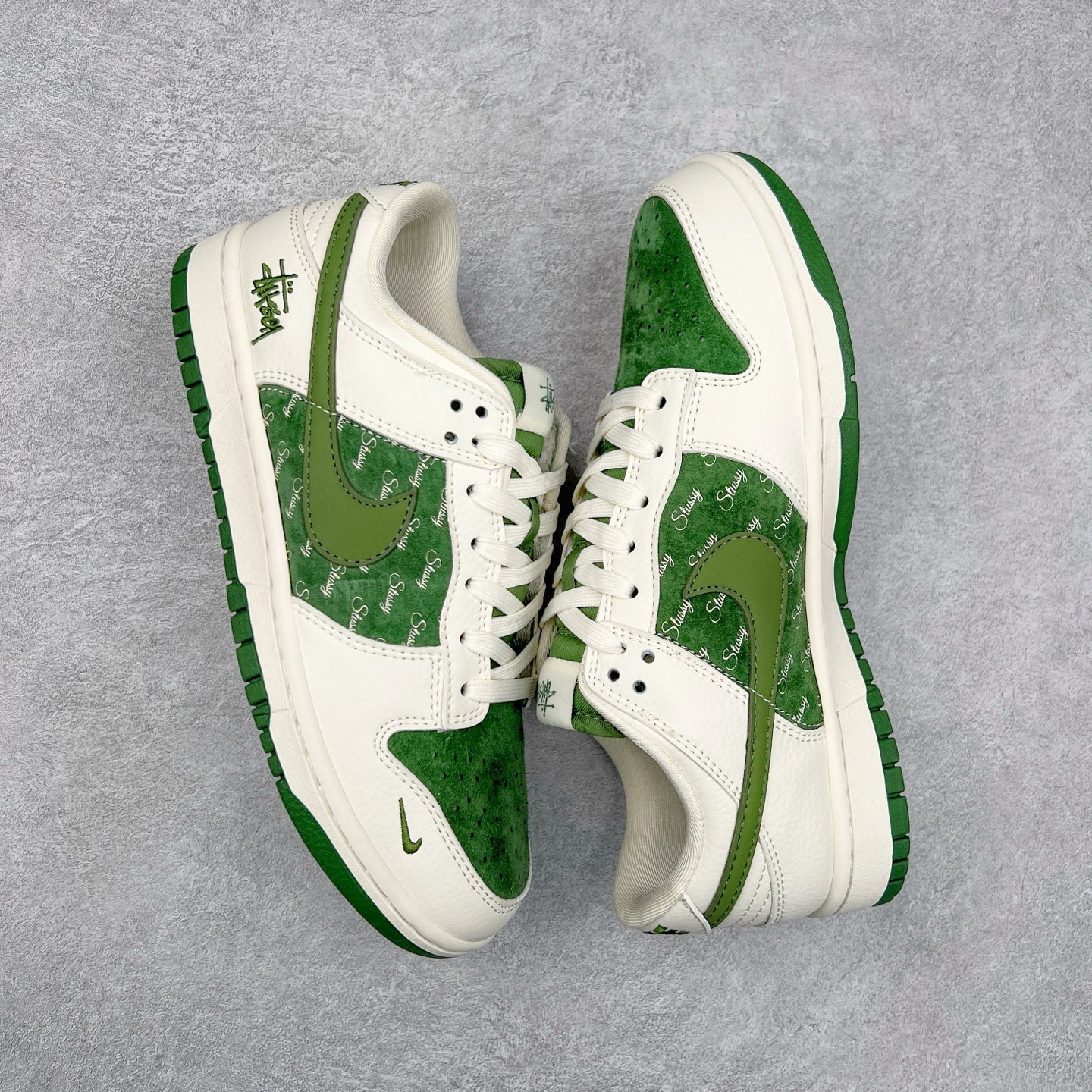 图片[3]-NK Dunk Low 定制配色 CF3688-008 大厂出品 极力推荐 原装头层材料 独家版型蒸餾加工帶來的是更好的视觉和脚感体验大厂纯原品质出货 清洁度 电绣工艺 皮料切割干净无任何毛边 细节完美 尺码：36 36.5 37.5 38 38.5 39 40 40.5 41 42 42.5 43 44 44.5 45-选品中心