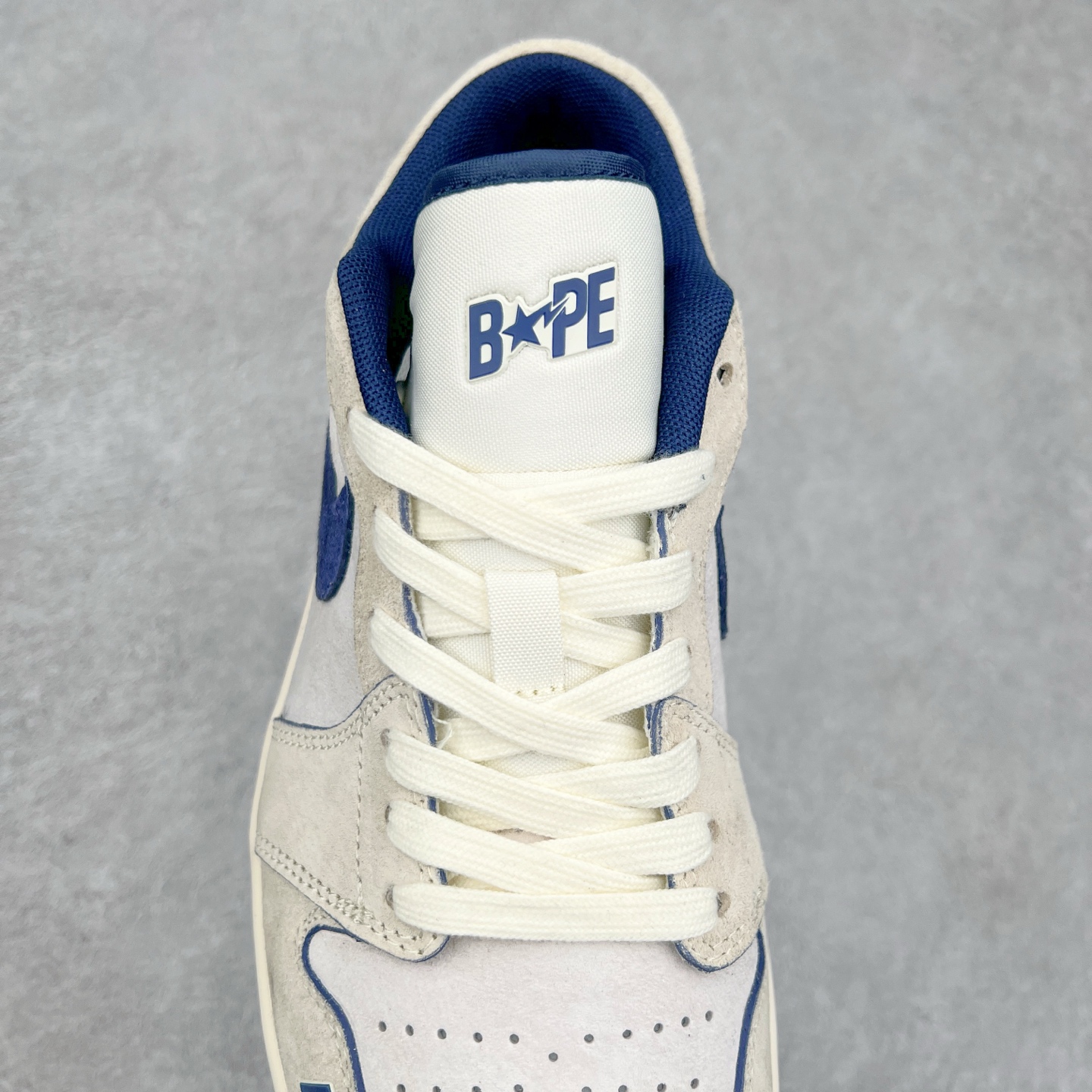 图片[5]-Air Jordan AJ1 Low 低帮定制 DM9188-007 原厂内置气垫魔块 A模大底 头层小牛皮 鞋舌AJ原厂专用牛津布+AJ专用反口珍珠布+原厂无杂质高弹内里海棉+特殊封边弹力鞋带 尺码：36 36.5 37.5 38 38.5 39 40 40.5 41 42 42.5 43 44 44.5 45 46 47.5-选品中心