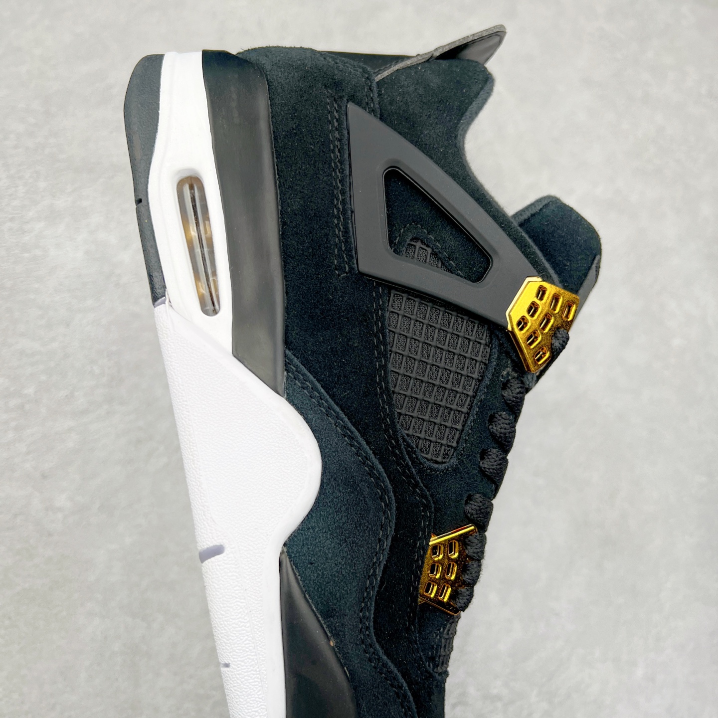 图片[6]-＃头层特价福利 Air Jordan AJ4/AJ3 Retro 系列 头层皮料加持 大厂出品 原纸板楦头开发 完美鞋型匹配公司货 正确TPU鞋舌锁扣 乳胶鞋垫 最新原厂底模 大底卡色咬花完美 鞋柜必备鞋款 终端现货供应 尺码：36 36.5 37.5 38 38.5 39 40 40.5 41 42 42.5 43 44 44.5 45 46 47.5-选品中心