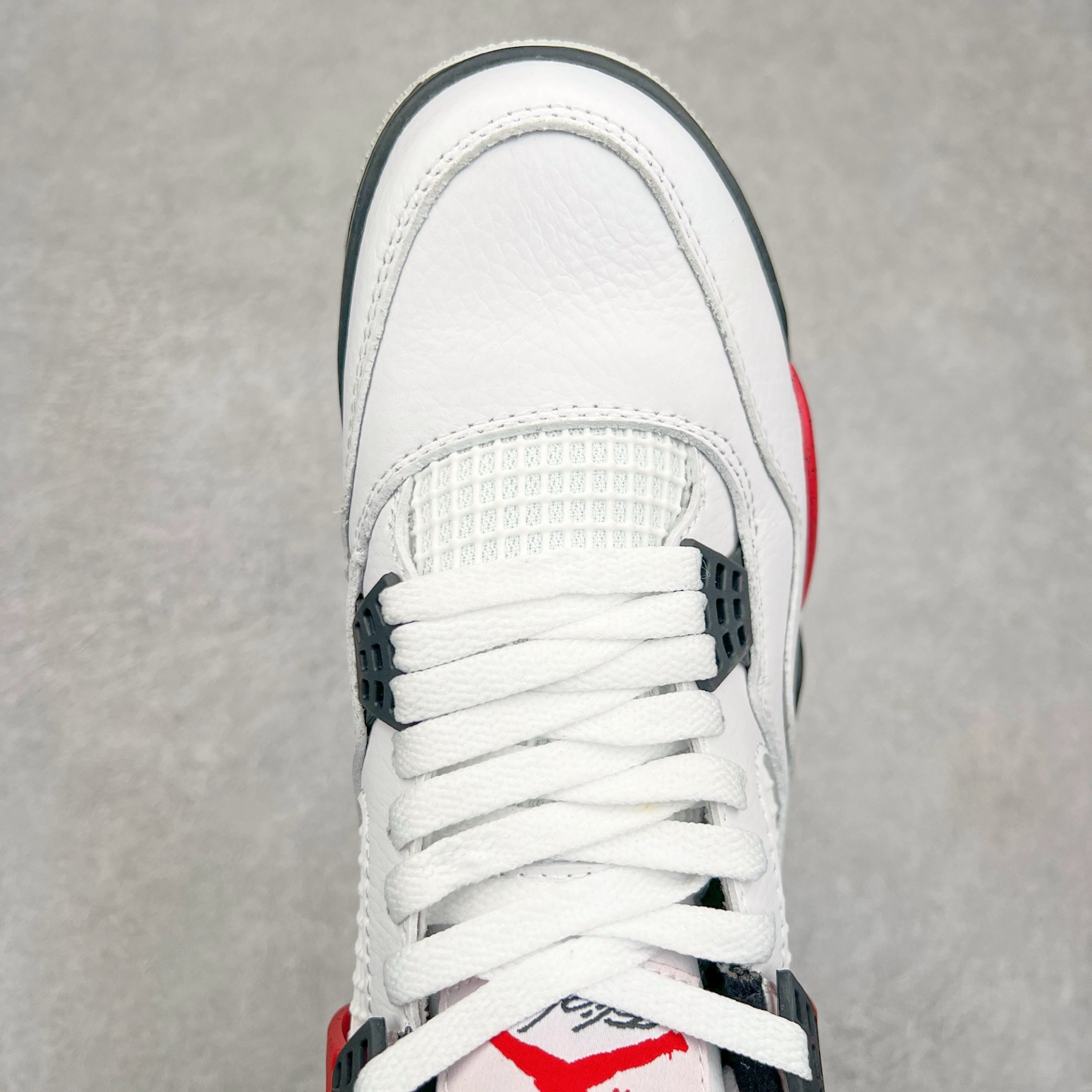 图片[4]-＃头层特价福利 Air Jordan AJ4/AJ3 Retro 系列 头层皮料加持 大厂出品 原纸板楦头开发 完美鞋型匹配公司货 正确TPU鞋舌锁扣 乳胶鞋垫 最新原厂底模 大底卡色咬花完美 鞋柜必备鞋款 终端现货供应 尺码：36 36.5 37.5 38 38.5 39 40 40.5 41 42 42.5 43 44 44.5 45 46 47.5-选品中心