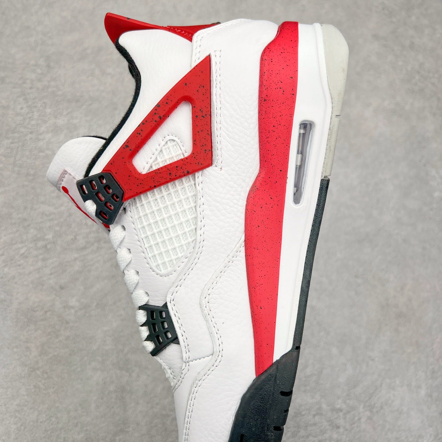 图片[7]-＃头层特价福利 Air Jordan AJ4/AJ3 Retro 系列 头层皮料加持 大厂出品 原纸板楦头开发 完美鞋型匹配公司货 正确TPU鞋舌锁扣 乳胶鞋垫 最新原厂底模 大底卡色咬花完美 鞋柜必备鞋款 终端现货供应 尺码：36 36.5 37.5 38 38.5 39 40 40.5 41 42 42.5 43 44 44.5 45 46 47.5-选品中心
