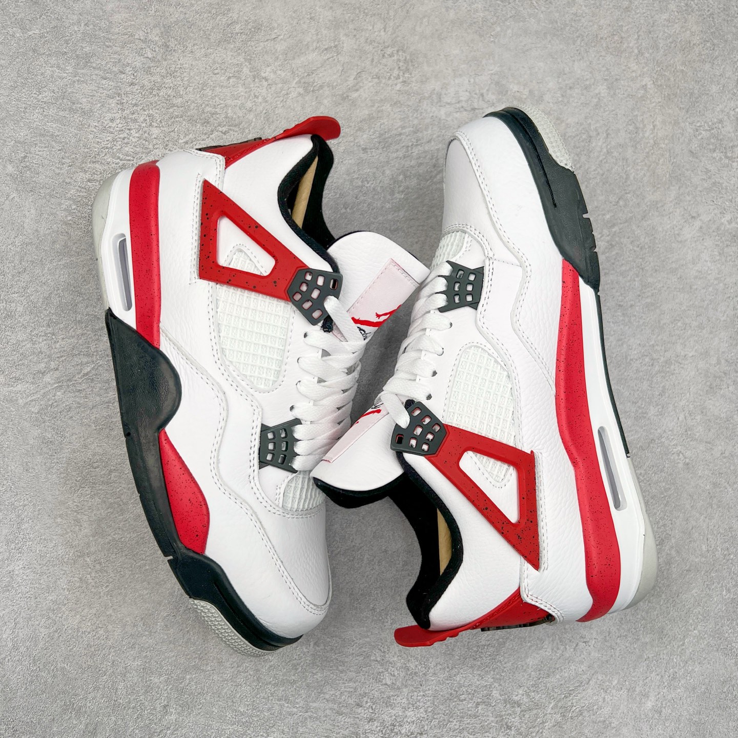 图片[3]-＃头层特价福利 Air Jordan AJ4/AJ3 Retro 系列 头层皮料加持 大厂出品 原纸板楦头开发 完美鞋型匹配公司货 正确TPU鞋舌锁扣 乳胶鞋垫 最新原厂底模 大底卡色咬花完美 鞋柜必备鞋款 终端现货供应 尺码：36 36.5 37.5 38 38.5 39 40 40.5 41 42 42.5 43 44 44.5 45 46 47.5-选品中心