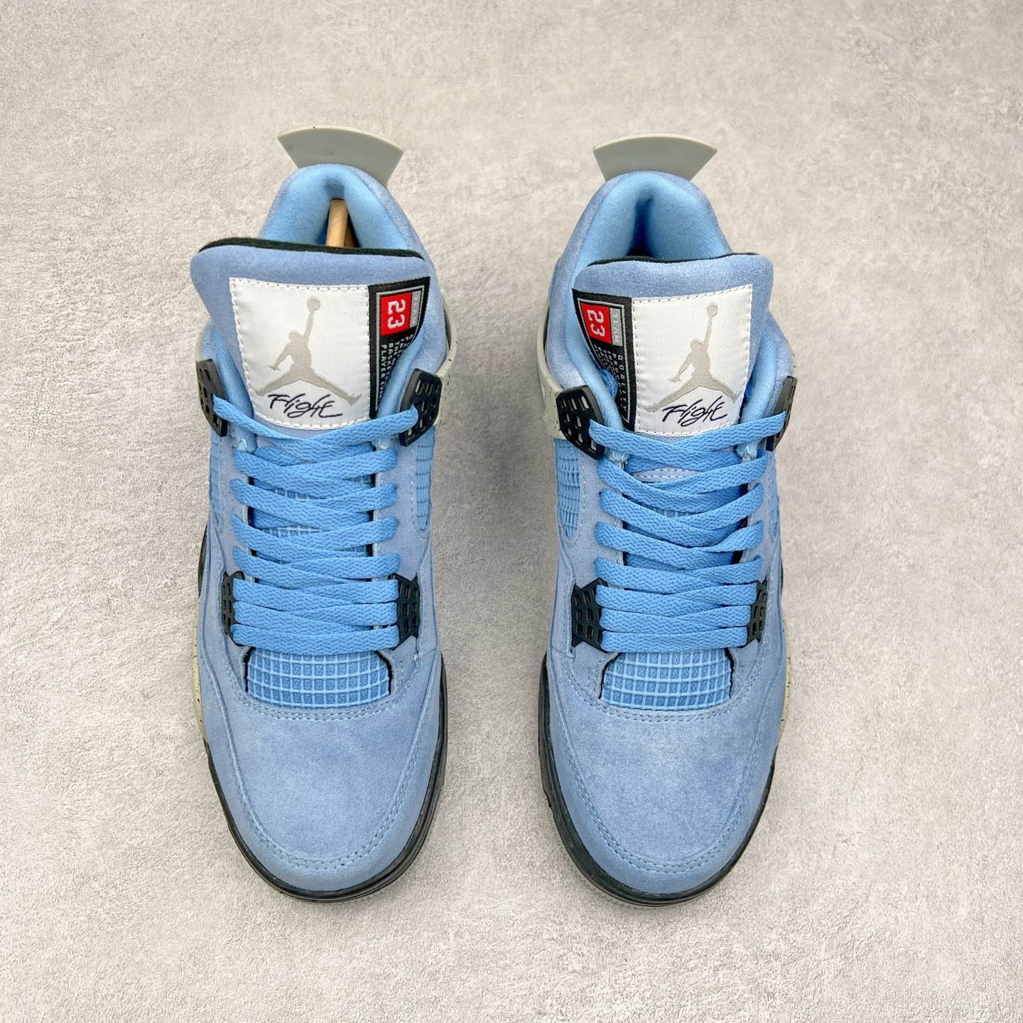 图片[2]-＃头层特价福利 Air Jordan AJ4/AJ3 Retro 系列 头层皮料加持 大厂出品 原纸板楦头开发 完美鞋型匹配公司货 正确TPU鞋舌锁扣 乳胶鞋垫 最新原厂底模 大底卡色咬花完美 鞋柜必备鞋款 终端现货供应 尺码：36 36.5 37.5 38 38.5 39 40 40.5 41 42 42.5 43 44 44.5 45 46 47.5-选品中心