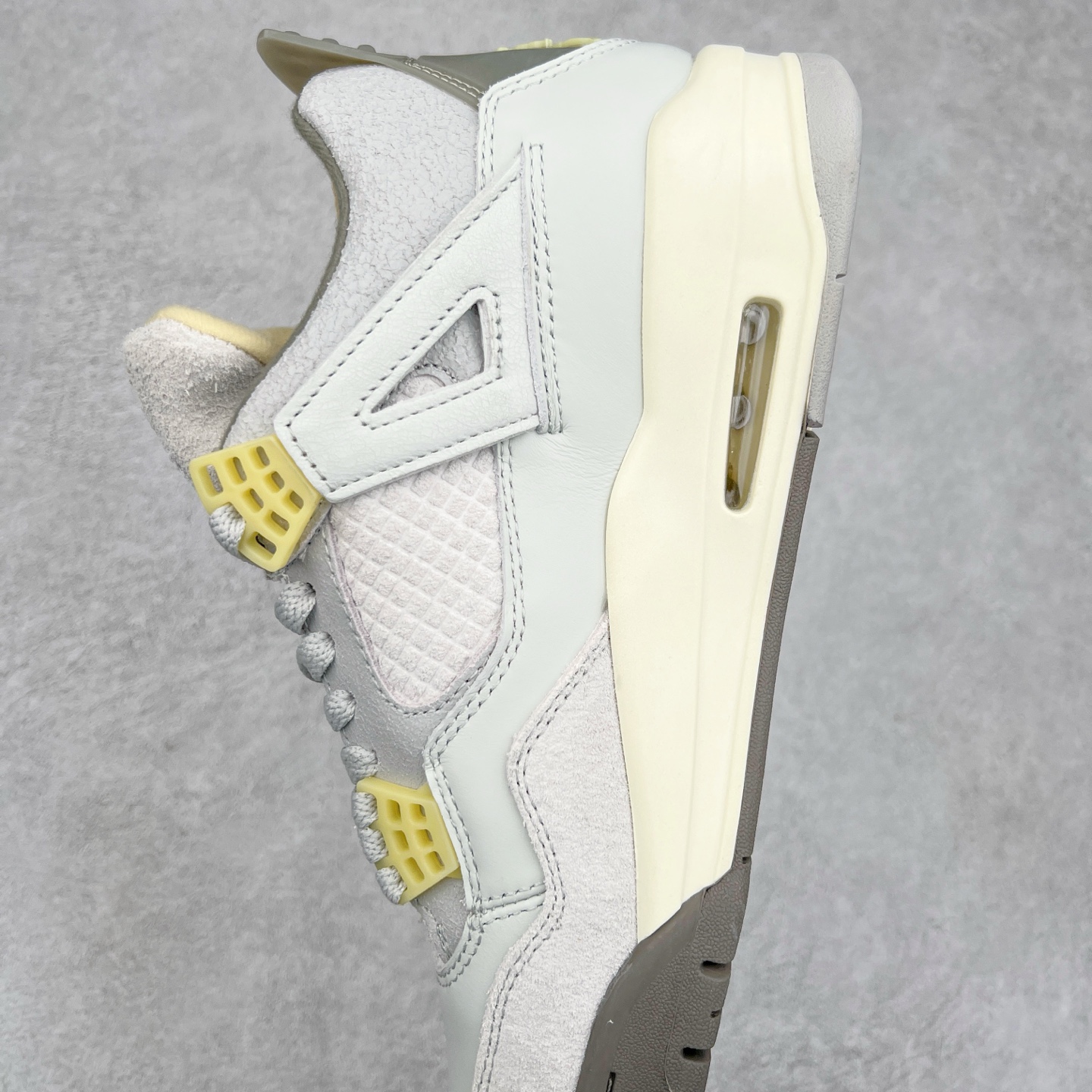 图片[7]-＃头层特价福利 Air Jordan AJ4/AJ3 Retro 系列 头层皮料加持 大厂出品 原纸板楦头开发 完美鞋型匹配公司货 正确TPU鞋舌锁扣 乳胶鞋垫 最新原厂底模 大底卡色咬花完美 鞋柜必备鞋款 终端现货供应 尺码：36 36.5 37.5 38 38.5 39 40 40.5 41 42 42.5 43 44 44.5 45 46 47.5-选品中心