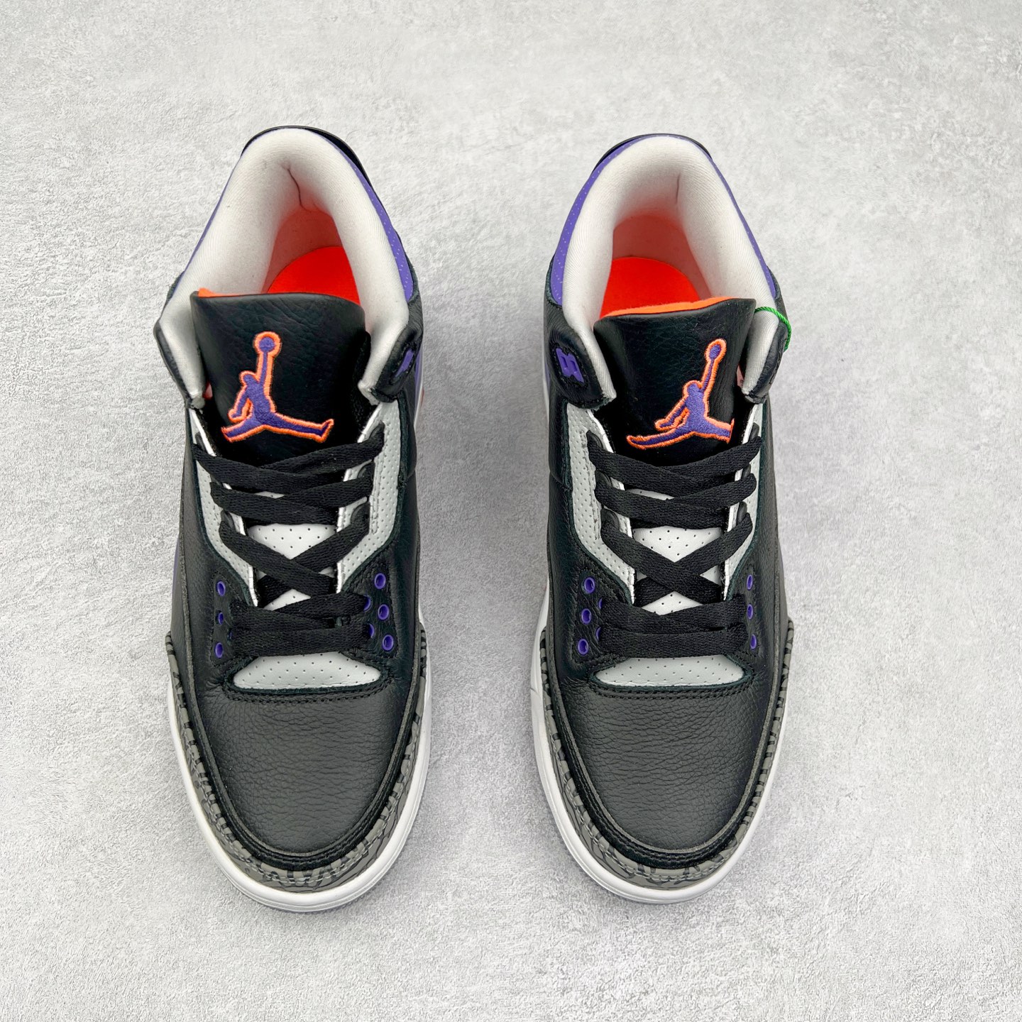 图片[2]-＃头层特价福利 Air Jordan AJ4/AJ3 Retro 系列 头层皮料加持 大厂出品 原纸板楦头开发 完美鞋型匹配公司货 正确TPU鞋舌锁扣 乳胶鞋垫 最新原厂底模 大底卡色咬花完美 鞋柜必备鞋款 终端现货供应 尺码：36 36.5 37.5 38 38.5 39 40 40.5 41 42 42.5 43 44 44.5 45 46 47.5-选品中心