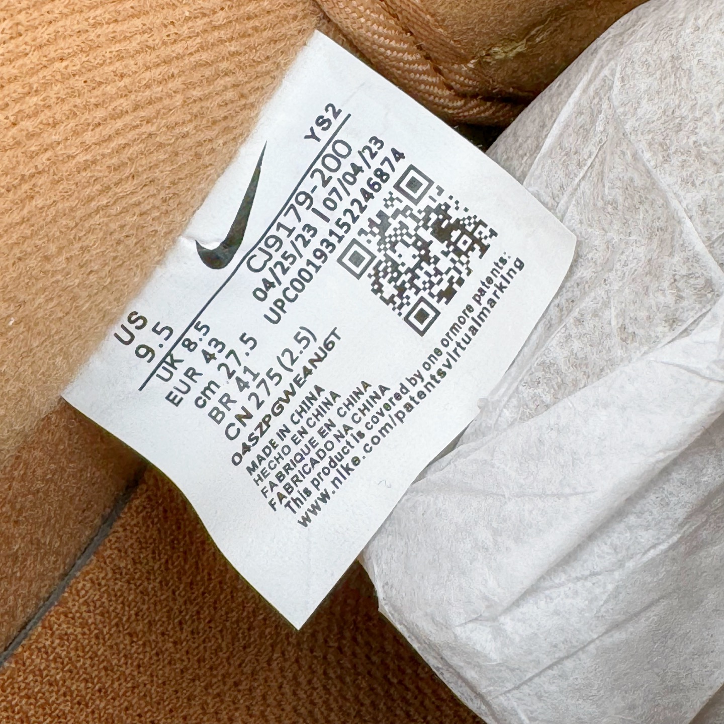 图片[12]-＃福利特价 NK Air Force 1 Low 07 LV8 \\\”Wheat Flax\\\” 空军一号低帮 小麦色 CJ9179-200 全网最具性价比版本没有之一 2022全新楦头鞋型 鱼鳞大底 历时开发三个月 清洁度完美 二维码鞋标 内置芯片及solo气垫 大底高度及其弧度依照正品 钢印 logo刺绣 鞋口弧度 鞋头长度 鞋面冲孔 鞋垫背胶及钢印 完美鞋型对比正品 每一处都是细节满满 尺码：35.5 36 36.5 37.5 38 38.5 39 40 40.5 41 42 42.5 43 44 44.5 45 46 47.5-选品中心