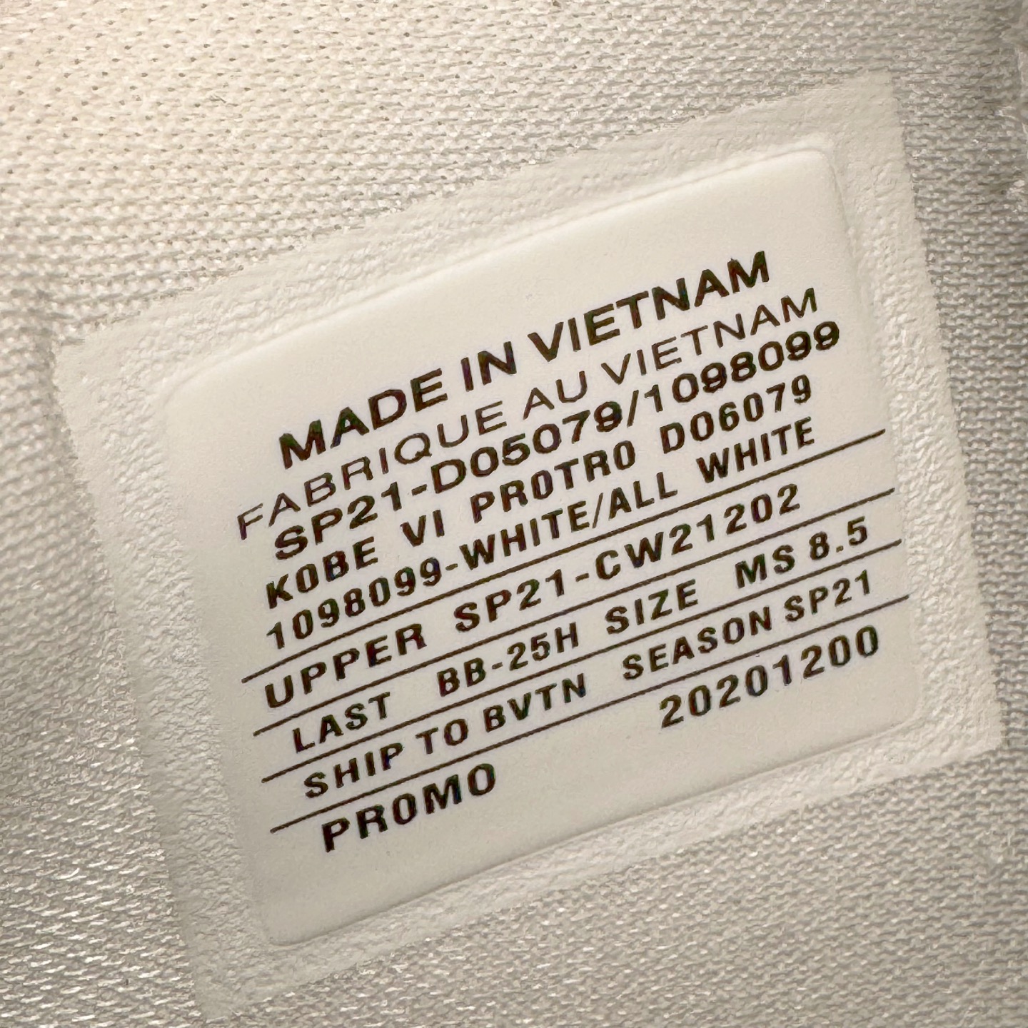 图片[23]-＃Star NK Zoom Kobe 6 Protro 科比六代 贝多芬纯白 1098009 完美复刻公司货 前掌超大Zoom Turbo气垫 后掌EVA缓震 真正的原汁原味 还原ZP脚感 全身鞋材卡料色独家定制 唯一正确喷漆工艺Swoosh 正确凹凸蛇鳞工艺 正确鞋面渐变效果 内全置真动飞态线 独立原厂模具 最大尺码达到48.5码 首批不拼图大几率过验 亲测已过 支持各种高强度实战 无需担心 上脚价 补货周期极长 脚宽建议买大半码 科比系列前掌偏窄 不影响二次销售 支持七天无理由退换 尺码：40 40.5 41 42 42.5 43 44 44.5 45 45.5 46 47.5 48.5 49.6 50.5-选品中心