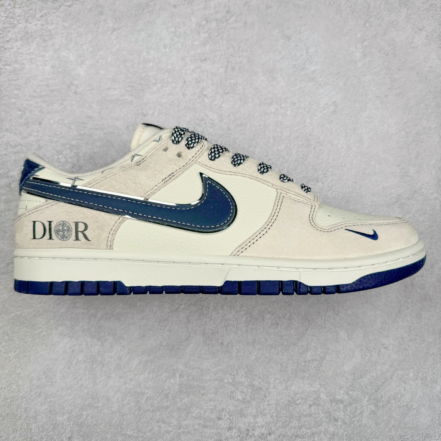 NK Dunk Low 定制配色 DJ2024-112 大厂出品 极力推荐 原装头层材料 独家版型蒸餾加工帶來的是更好的视觉和脚感体验大厂纯原品质出货 清洁度 电绣工艺 皮料切割干净无任何毛边 细节完美 尺码:36 36.5 37.5 38 38.5 39 40 40.5 41 42 42.5 43 44 44.5 45-选品中心