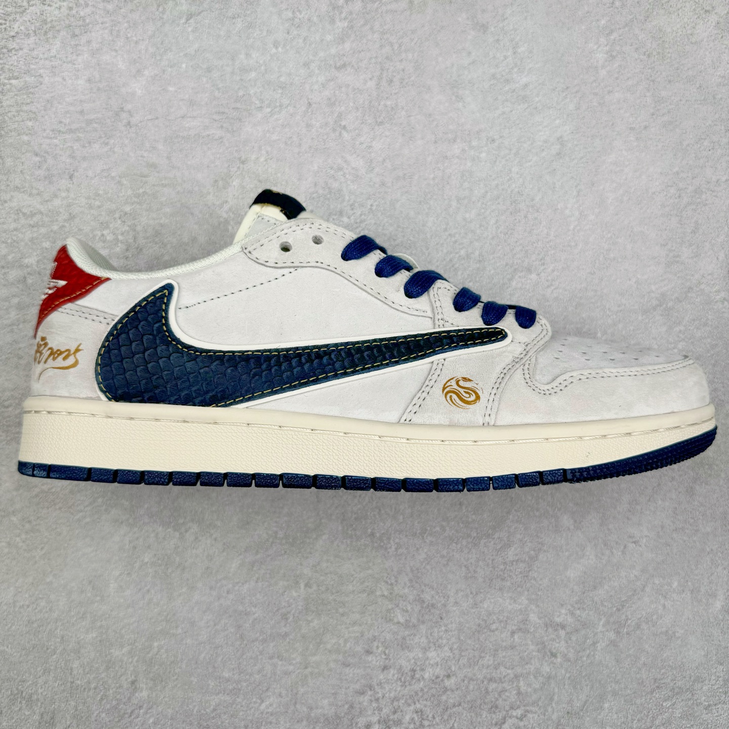 TS x Air Jordan AJ1 Low 倒钩低帮联名定制配色 XZ2025-168 原厂内置气垫魔块 A模大底 头层小牛皮 鞋舌AJ原厂专用牛津布+AJ专用反口珍珠布+原厂无杂质高弹内里海棉+特殊封边弹力鞋带 尺码：36 36.5 37.5 38 38.5 39 40 40.5 41 42 42.5 43 44 44.5 45 46 47.5-选品中心