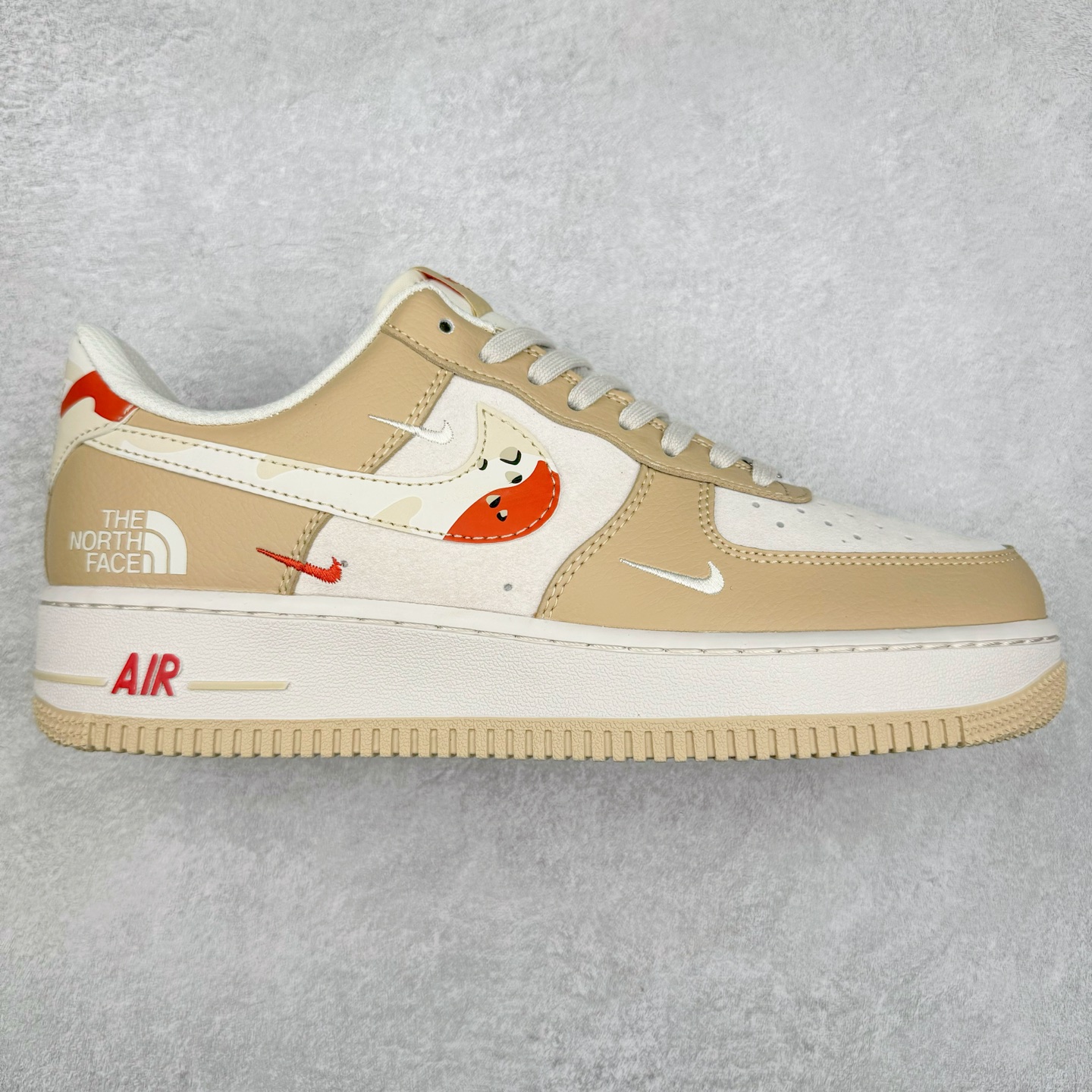 NK Air Force 1´07 Low 空军一号低帮百搭休闲运动板鞋 DM6688-047 柔软、弹性十足的缓震性能和出色的中底设计 横跨复古与现代的外型结合 造就出风靡全球 三十多年的Force 1 直到今天还深受青睐 尺码：36 36.5 37.5 38 38.5 39 40 40.5 41 42 42.5 43 44 44.5 45-选品中心