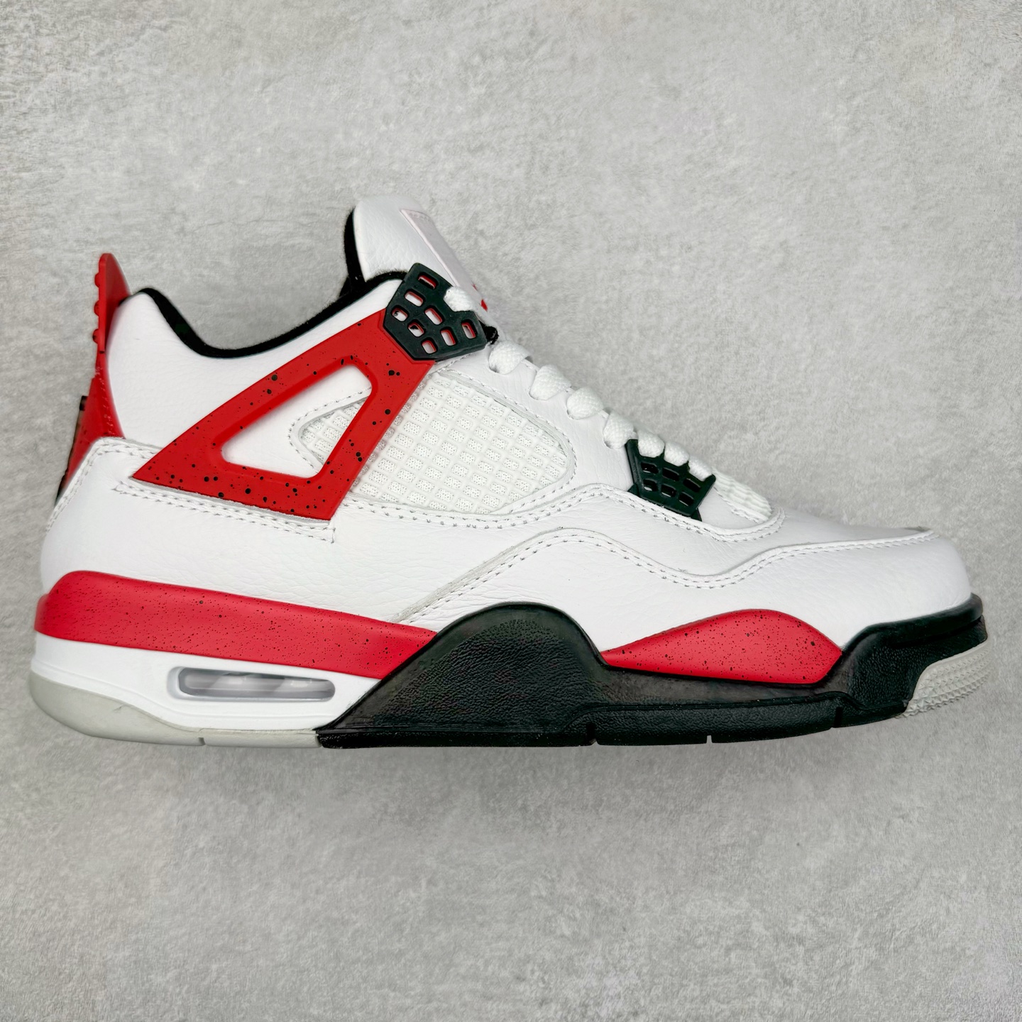#头层特价福利 Air Jordan AJ4/AJ3 Retro 系列 头层皮料加持 大厂出品 原纸板楦头开发 完美鞋型匹配公司货 正确TPU鞋舌锁扣 乳胶鞋垫 最新原厂底模 大底卡色咬花完美 鞋柜必备鞋款 终端现货供应 尺码:36 36.5 37.5 38 38.5 39 40 40.5 41 42 42.5 43 44 44.5 45 46 47.5-选品中心