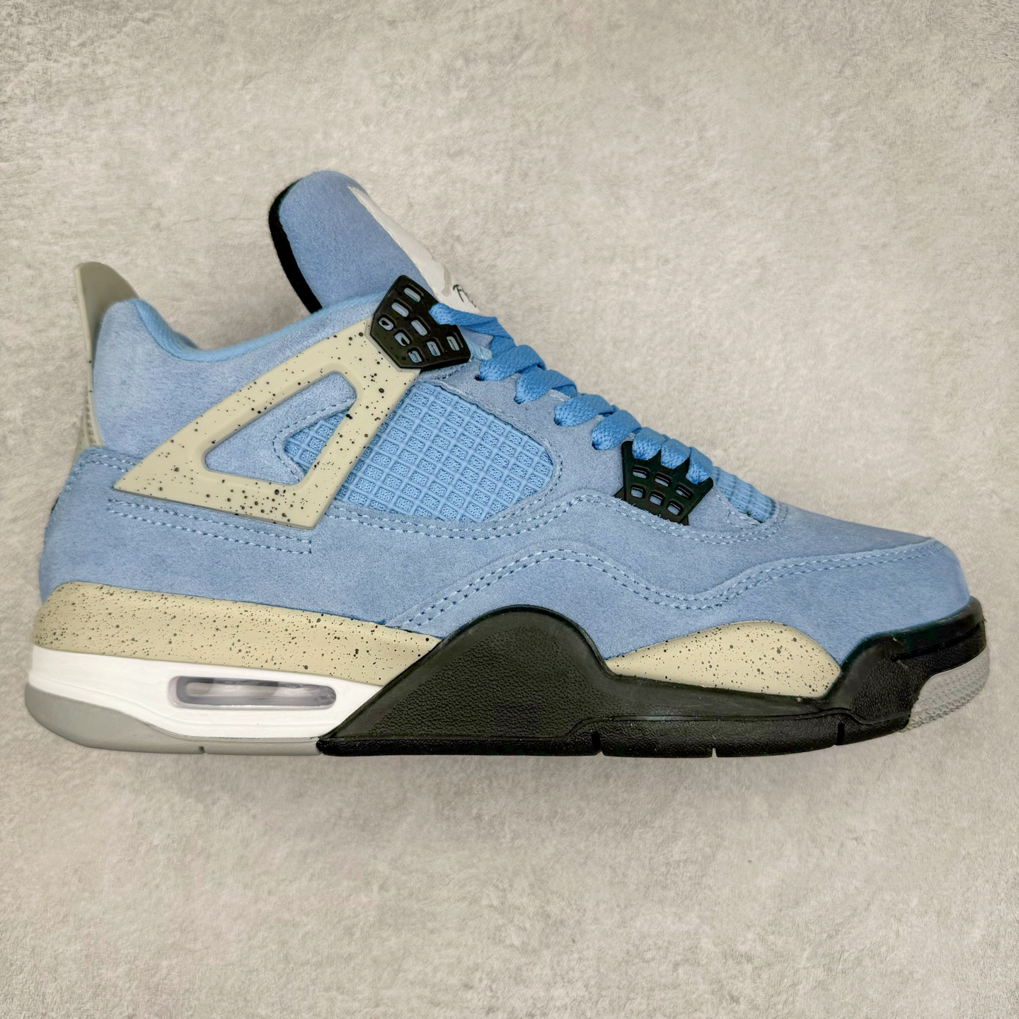#头层特价福利 Air Jordan AJ4/AJ3 Retro 系列 头层皮料加持 大厂出品 原纸板楦头开发 完美鞋型匹配公司货 正确TPU鞋舌锁扣 乳胶鞋垫 最新原厂底模 大底卡色咬花完美 鞋柜必备鞋款 终端现货供应 尺码:36 36.5 37.5 38 38.5 39 40 40.5 41 42 42.5 43 44 44.5 45 46 47.5-选品中心