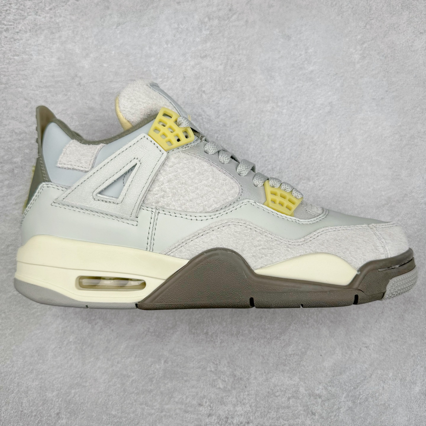 图片[8]-＃头层特价福利 Air Jordan AJ4/AJ3 Retro 系列 头层皮料加持 大厂出品 原纸板楦头开发 完美鞋型匹配公司货 正确TPU鞋舌锁扣 乳胶鞋垫 最新原厂底模 大底卡色咬花完美 鞋柜必备鞋款 终端现货供应 尺码：36 36.5 37.5 38 38.5 39 40 40.5 41 42 42.5 43 44 44.5 45 46 47.5-选品中心