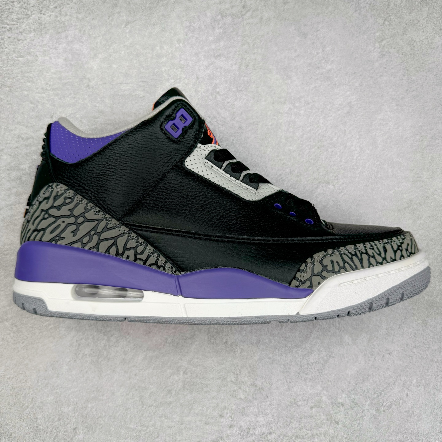 ＃头层特价福利 Air Jordan AJ4/AJ3 Retro 系列 头层皮料加持 大厂出品 原纸板楦头开发 完美鞋型匹配公司货 正确TPU鞋舌锁扣 乳胶鞋垫 最新原厂底模 大底卡色咬花完美 鞋柜必备鞋款 终端现货供应 尺码：36 36.5 37.5 38 38.5 39 40 40.5 41 42 42.5 43 44 44.5 45 46 47.5-选品中心