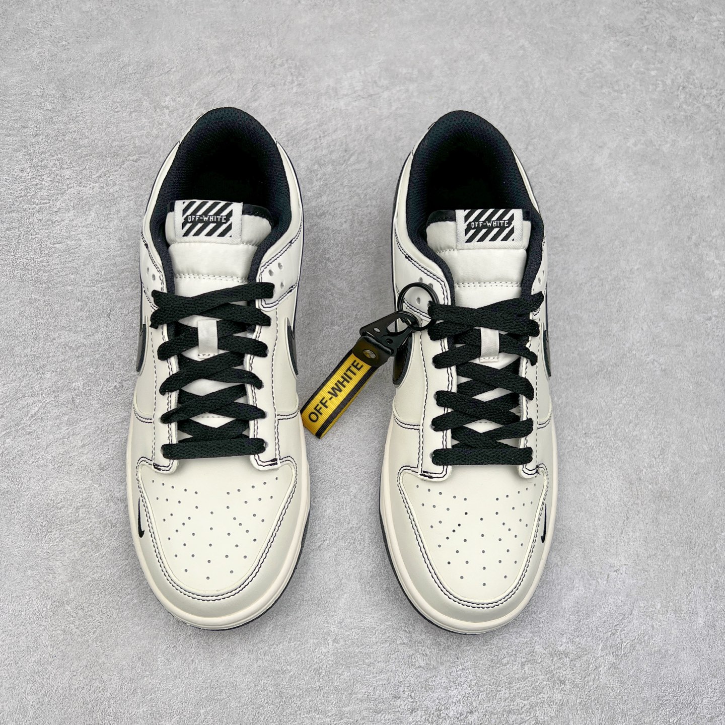 图片[2]-NK Dunk Low 定制配色 DJ2024-003 大厂出品 极力推荐 原装头层材料 独家版型蒸餾加工帶來的是更好的视觉和脚感体验大厂纯原品质出货 清洁度 电绣工艺 皮料切割干净无任何毛边 细节完美 尺码：36 36.5 37.5 38 38.5 39 40 40.5 41 42 42.5 43 44 44.5 45-选品中心