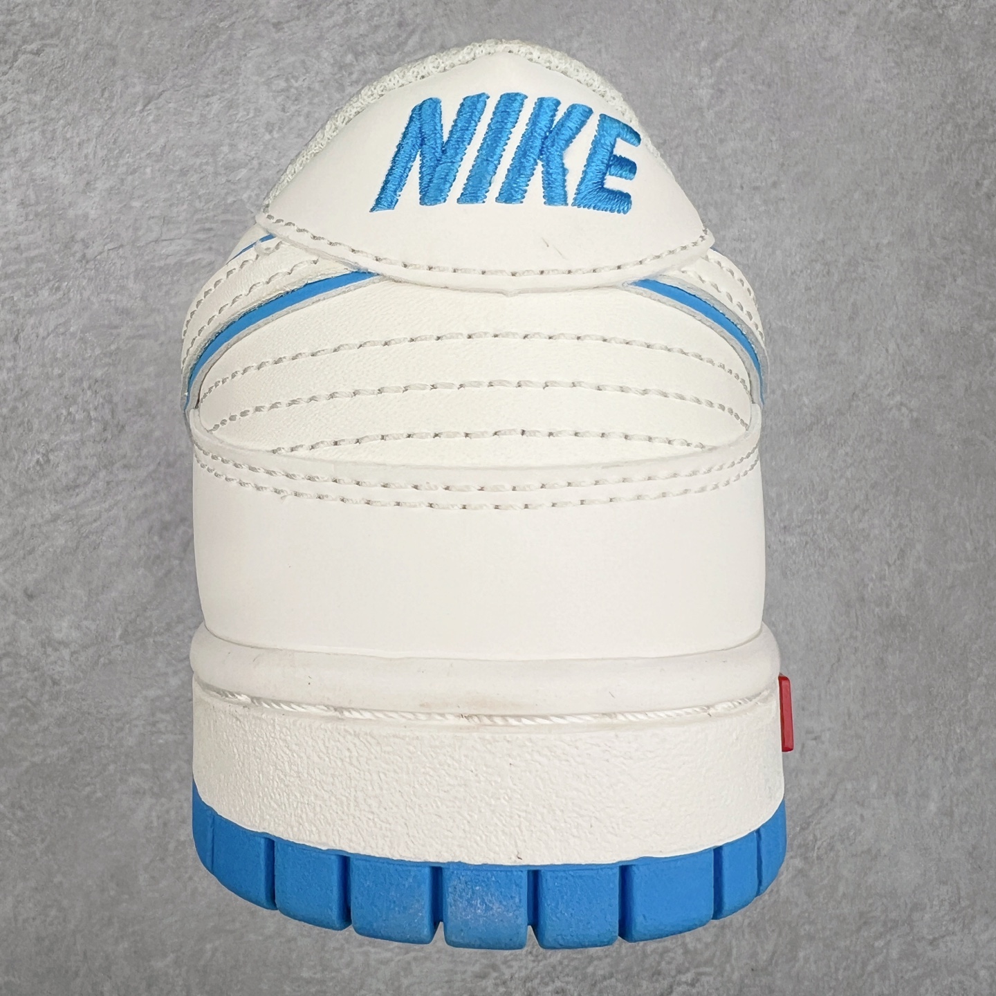 图片[8]-NK Dunk Low 定制配色 DJ2024-012 大厂出品 极力推荐 原装头层材料 独家版型蒸餾加工帶來的是更好的视觉和脚感体验大厂纯原品质出货 清洁度 电绣工艺 皮料切割干净无任何毛边 细节完美 尺码：36 36.5 37.5 38 38.5 39 40 40.5 41 42 42.5 43 44 44.5 45-选品中心