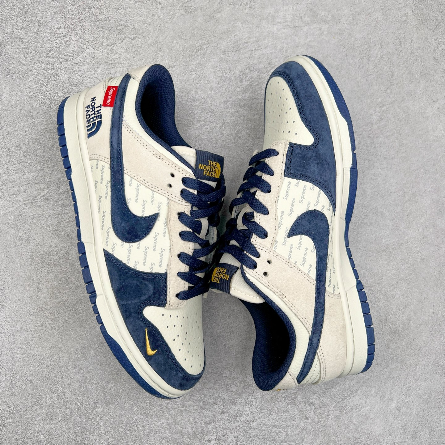 图片[3]-NK Dunk Low 定制配色 DJ2024-117 大厂出品 极力推荐 原装头层材料 独家版型蒸餾加工帶來的是更好的视觉和脚感体验大厂纯原品质出货 清洁度 电绣工艺 皮料切割干净无任何毛边 细节完美 尺码：36 36.5 37.5 38 38.5 39 40 40.5 41 42 42.5 43 44 44.5 45-选品中心