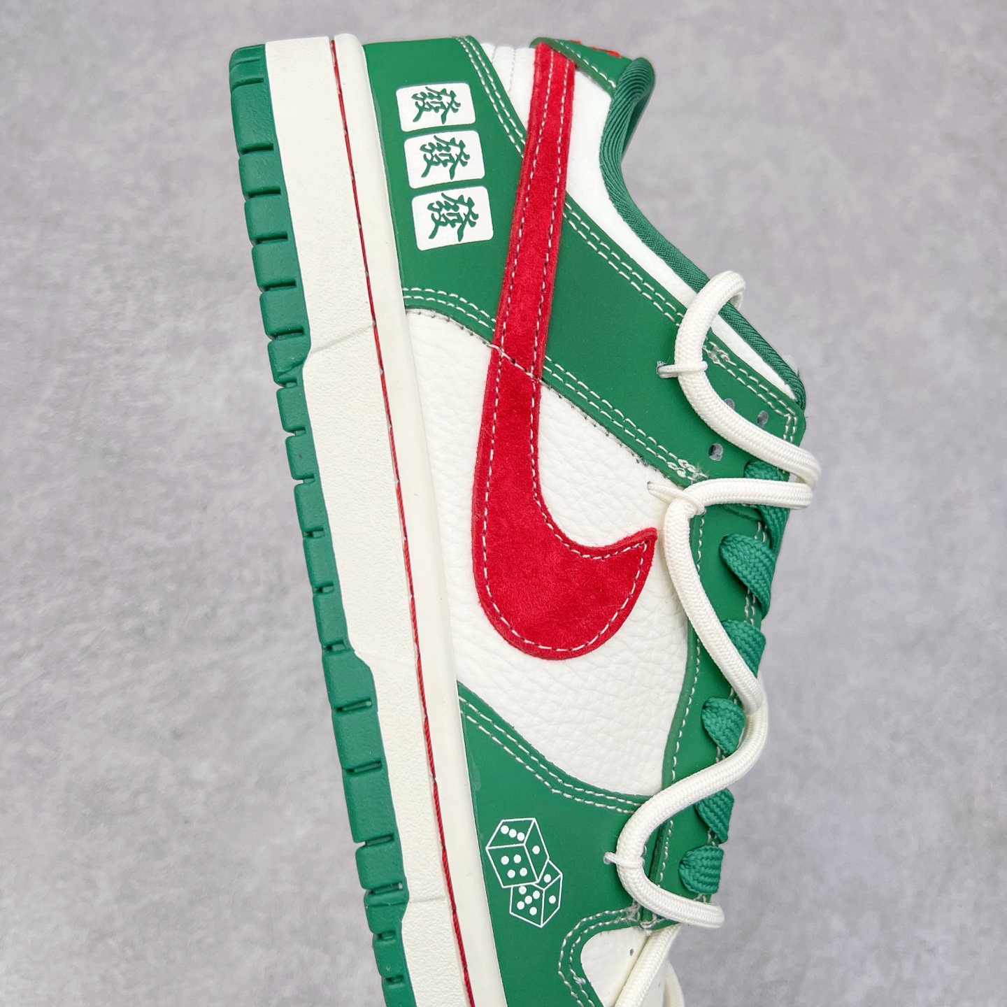 图片[6]-NK Dunk Low 定制配色 CH6336-619 大厂出品 极力推荐 原装头层材料 独家版型蒸餾加工帶來的是更好的视觉和脚感体验大厂纯原品质出货 清洁度 电绣工艺 皮料切割干净无任何毛边 细节完美 尺码：36 36.5 37.5 38 38.5 39 40 40.5 41 42 42.5 43 44 44.5 45-选品中心