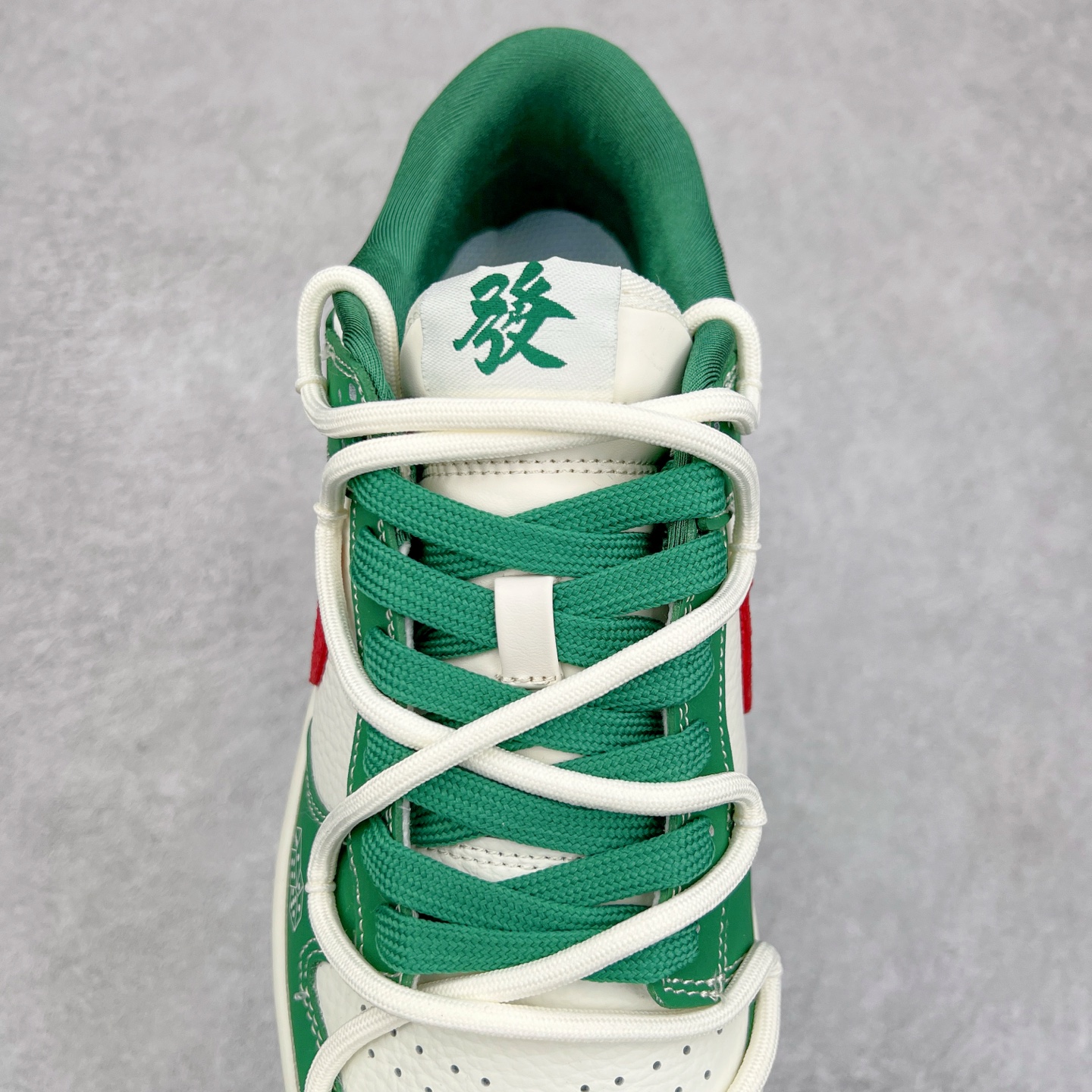 图片[5]-NK Dunk Low 定制配色 CH6336-619 大厂出品 极力推荐 原装头层材料 独家版型蒸餾加工帶來的是更好的视觉和脚感体验大厂纯原品质出货 清洁度 电绣工艺 皮料切割干净无任何毛边 细节完美 尺码：36 36.5 37.5 38 38.5 39 40 40.5 41 42 42.5 43 44 44.5 45-选品中心