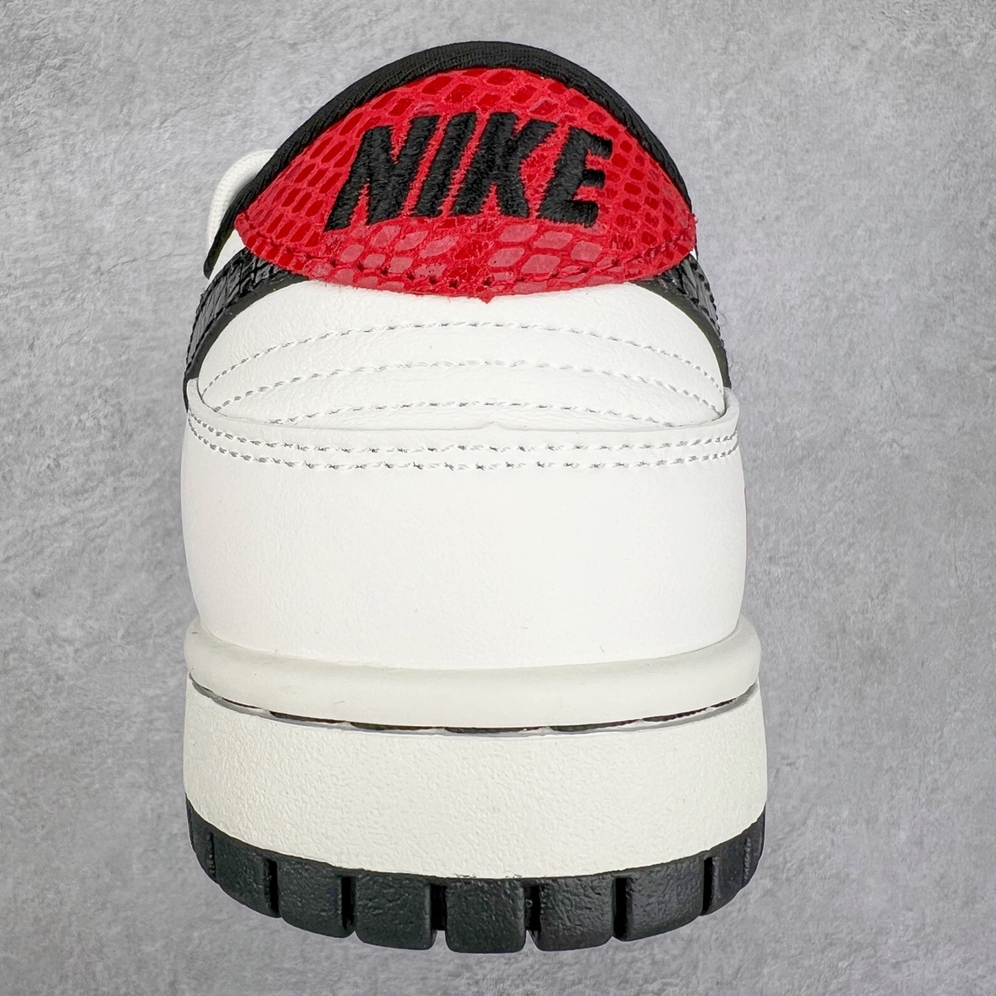 图片[8]-NK Dunk Low 定制配色 CH6336-618 大厂出品 极力推荐 原装头层材料 独家版型蒸餾加工帶來的是更好的视觉和脚感体验大厂纯原品质出货 清洁度 电绣工艺 皮料切割干净无任何毛边 细节完美 尺码：36 36.5 37.5 38 38.5 39 40 40.5 41 42 42.5 43 44 44.5 45-选品中心