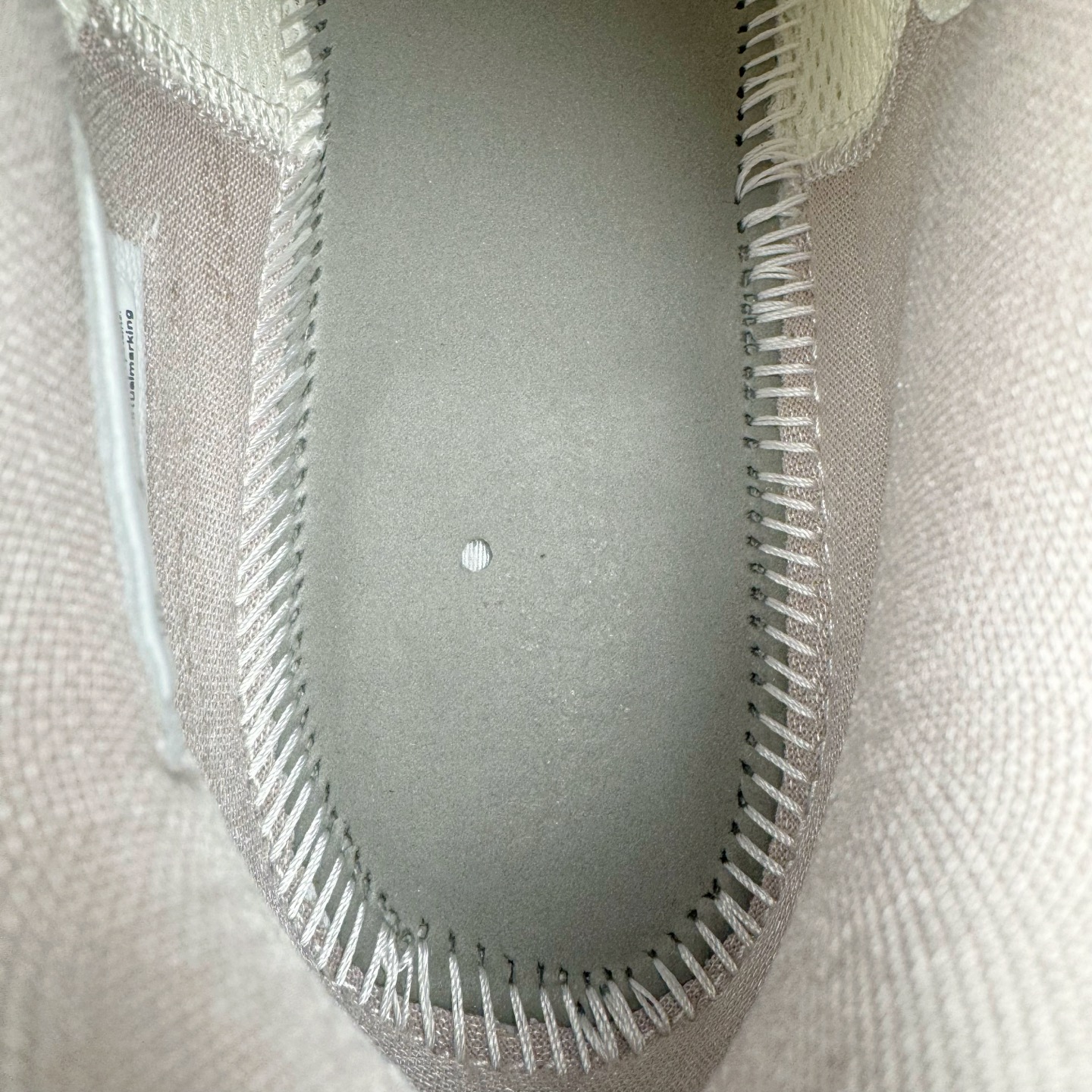 图片[10]-＃灭世海外版 NK Zoom Kobe 6 Protro 科比六代 全明星2.0 白色星星 FQ3546-100 纯原海外版气垫品质吊打各路纯原 气压➕耐久双重保障 前掌ZOOM TURBO➕后掌马蹄Zoom 后掌澎湃脚感无出其右 全套冲刀改版 鞋型还原度95% 宽脚选手必入货品 鞋头2.5mm上翘空间 不挤脚 完美释放脚趾活动空间 正码正拍 脚型适配性 市场最强没有之一 鞋面工艺全新升级 100%对标正品 原厂聚氨酯蛇鳞 珠光密度同步正品 Swoosh喷漆工艺 还原度接近100% 全新后跟TPU模具 正确S型弧度 区分市场纯原（市场纯原采用公版模具 后跟TPU几乎无弧度）国产天花板橡胶配方 抓地力爆炸 海外口碑炸裂 鞋舌LOGO正确内嵌压印 原厂碳板 正确原盒 厚积薄发 王者归来 拒绝杀猪 拒绝套路 灭世纯原海外版科比系列 致力打造实战第一标杆 尺码：39-47.5 全新模具 正码正拍-选品中心