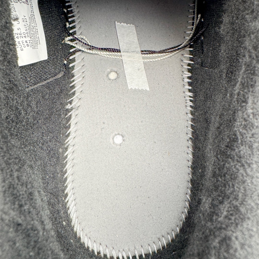 图片[17]-＃PK纯原 Travis Scott x Air Jordan AJ1 Low OG TS联名倒钩4.0低帮 黑武士 DM7866-001 圈内最强倒钩系列 高端零售特供批次 产品品控稳定性领先行业 各方面均可对飙L版 良心定价不杀猪 SZ原厂全套原楦原纸板冲刀磨具开发 原厂皮料加持 原厂港宝加持定型后跟R度完美 同源原厂电绣 鬼脸飞翼针数密度立体效果一致 百分百一致原鞋 原厂拉帮工艺 针距密度一致 后跟弧度收口自然不对折 极致一眼正品既视感 进口玻璃冲刀皮料裁剪零毛边 全鞋电脑针车工艺 品控清洁度最高QC检验标准 免检产品 原厂订购鞋盒、鞋标、防尘纸、鞋撑、鞋带 追求极致的原厂味道 尺码：36 36.5 37.5 38 38.5 39 40 40.5 41 42 42.5 43 44 44.5 45 46 47.5-选品中心