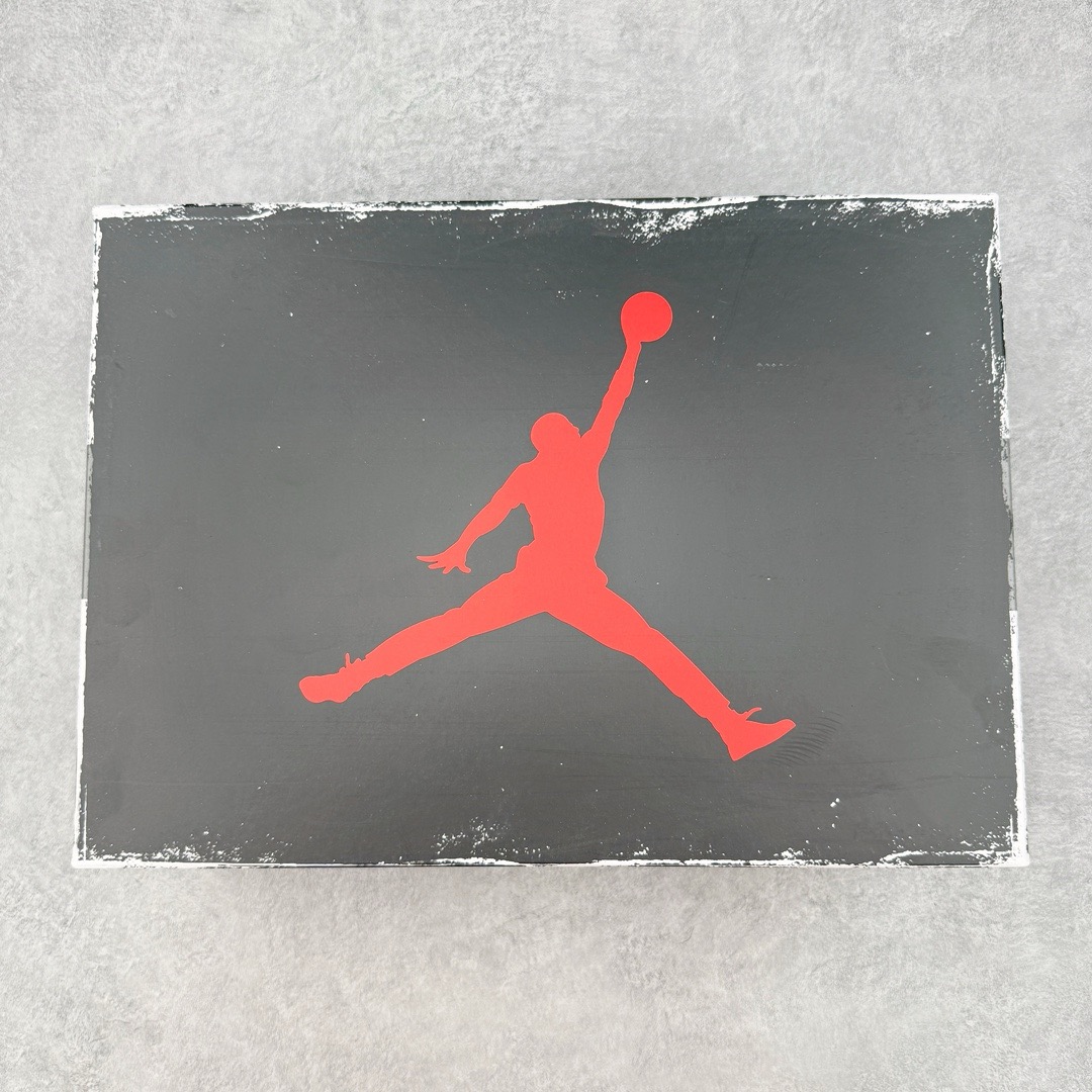 图片[18]-＃PK纯原 Air Jordan AJ3 Retro 做旧白水泥 DN3707-100 目前市场最推荐的产品 市场唯一正确批次 操刀耗时半年巨作 超合理的单价 拒绝高利润 全套原纸板楦头开发 原厂大底磨具加持立体防滑纹理 原装可视Air Sole气垫 原汁原味最完美的三代版型 唯一正确鞋头趴度弧度高度鞋身腰线 原厂TPU彩虹扎染后跟饰片 正确内里反口里网布 皮料菱角分明不变形无多余毛边 广东原厂zp同批次手工大底描漆拉丝 市场唯一原厂鞋扣模具 原厂织唛标 原厂飞人电绣工艺 尾指中部跳三针 独家绑鞋带手法 印刷中底布 四线拉帮 米色美纹纸贴合固定 进口港宝加持 后跟自然饱满 全鞋荧光划线卡点 追求极致完美 每一双都是工艺品 多重QC质检 超越公司货的品控标准 实实在在的免检产品 尺码：40 40.5 41 42 42.5 43 44 44.5 45 46 47.5 48.5-选品中心