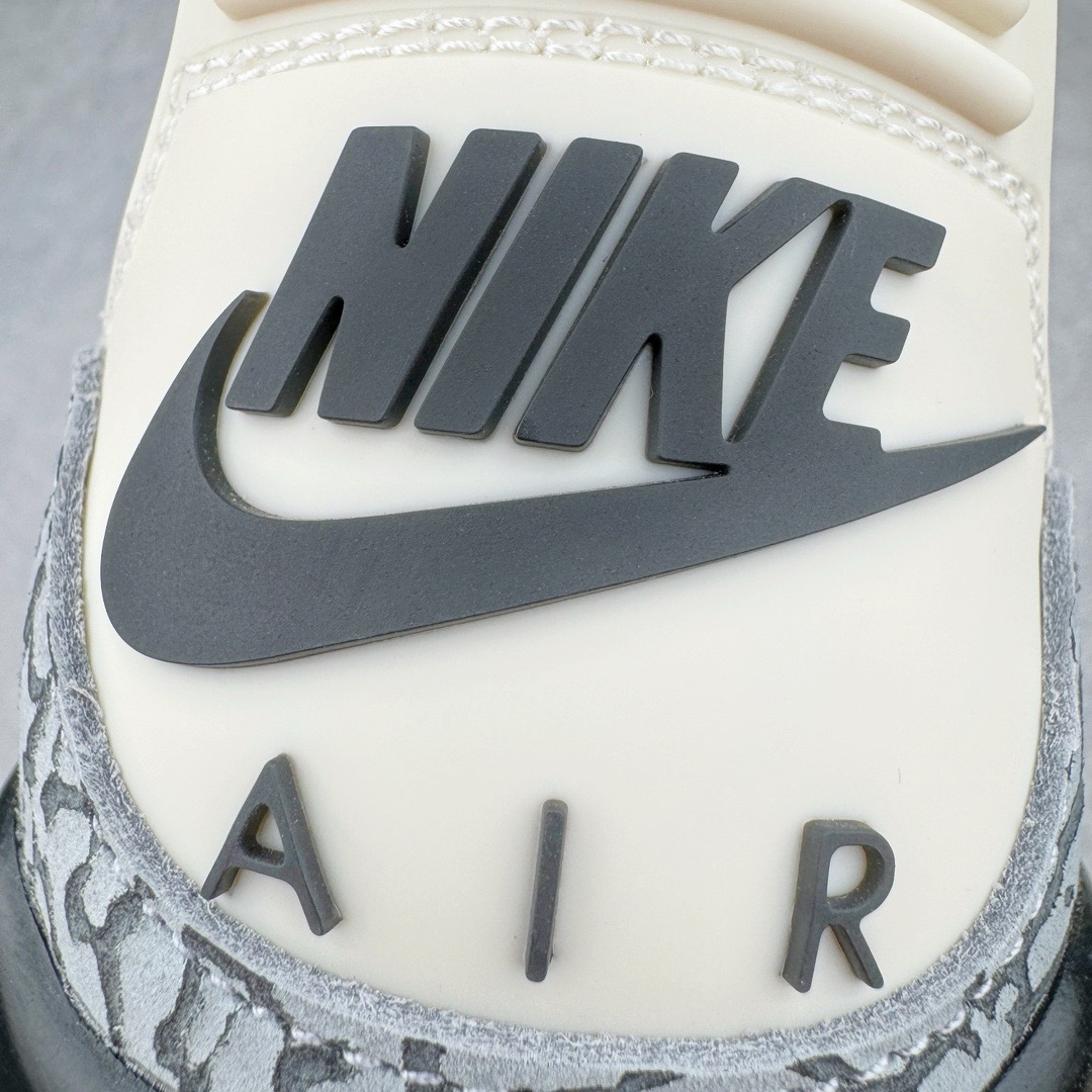 图片[16]-＃PK纯原 Air Jordan AJ3 Retro 做旧白水泥 DN3707-100 目前市场最推荐的产品 市场唯一正确批次 操刀耗时半年巨作 超合理的单价 拒绝高利润 全套原纸板楦头开发 原厂大底磨具加持立体防滑纹理 原装可视Air Sole气垫 原汁原味最完美的三代版型 唯一正确鞋头趴度弧度高度鞋身腰线 原厂TPU彩虹扎染后跟饰片 正确内里反口里网布 皮料菱角分明不变形无多余毛边 广东原厂zp同批次手工大底描漆拉丝 市场唯一原厂鞋扣模具 原厂织唛标 原厂飞人电绣工艺 尾指中部跳三针 独家绑鞋带手法 印刷中底布 四线拉帮 米色美纹纸贴合固定 进口港宝加持 后跟自然饱满 全鞋荧光划线卡点 追求极致完美 每一双都是工艺品 多重QC质检 超越公司货的品控标准 实实在在的免检产品 尺码：40 40.5 41 42 42.5 43 44 44.5 45 46 47.5 48.5-选品中心