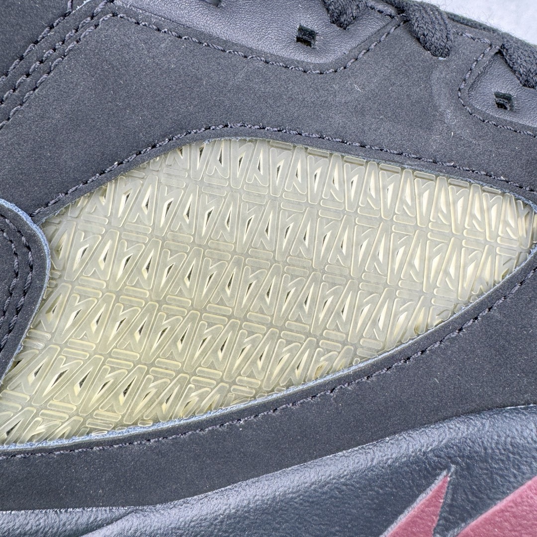 图片[13]-＃PK纯原 A Ma Maniére x Air Jordan AJ5 Retro AMM联名黑色 货号： FD1330-001 SZ原厂全套原楦原纸板磨具开发 原厂皮料加持 原厂港宝加持定型后跟R度完美 同源原厂电绣 飞人针数密度立体效果一致 原厂拉帮手法 原厂配置纸衬高频鞋盒 原厂指令配双鞋带 原厂TPU网格鞋带扣 超高鞋面清洁度 最高QC检验标准 控制溢胶瑕疵 到手可放心比对发售原鞋 上脚百分百充正驾驭 尺码：40 40.5 41 42 42.5 43 44 44.5 45 46 47.5-选品中心