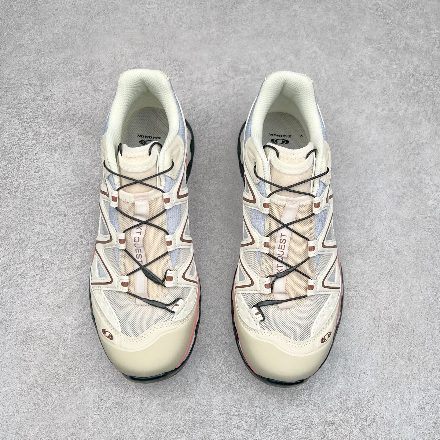 图片[2]-＃GD Salomon XT-QUEST ADV 萨洛蒙潮流越野机能户外功能鞋 纯原外贸平台特供订单 耗时半年巨作 全套原纸板楦头开发 原厂特供网布配套加持 确保原汁原味 完美呈现版型 原档数据独家私模五层组合大底 男女鞋同步官方开发至46.5 原装Ortholite轻量化鞋垫 中底布带钢印编号 原厂TPU锁扣 进口港宝加持 后跟自然饱满 还原公司包裹性 基于 SALOMON 初代 XT 鞋身造型并搭载 4D ADVANCED CHASSIS™ 大底打造而成 为这款 XT-QUEST 带来了多项足部控制与保护等功能性 如在运动过程中控制左右晃动的过程而提高稳定性、改善长途越野过程中足中到足尖的过渡、提高感知岩石的精确度以抵抗尖锐物体对脚底的伤害以及采用动态缓冲来增强穿着舒适感 从而减轻疲劳感 使 XT-QUEST 成为一双舒适且安全的户外之履 尺码：36 36.5 37.5 38 38.5 39 40 40.5 41 42 42.5 43 44 44.5 45 46 46.5-选品中心