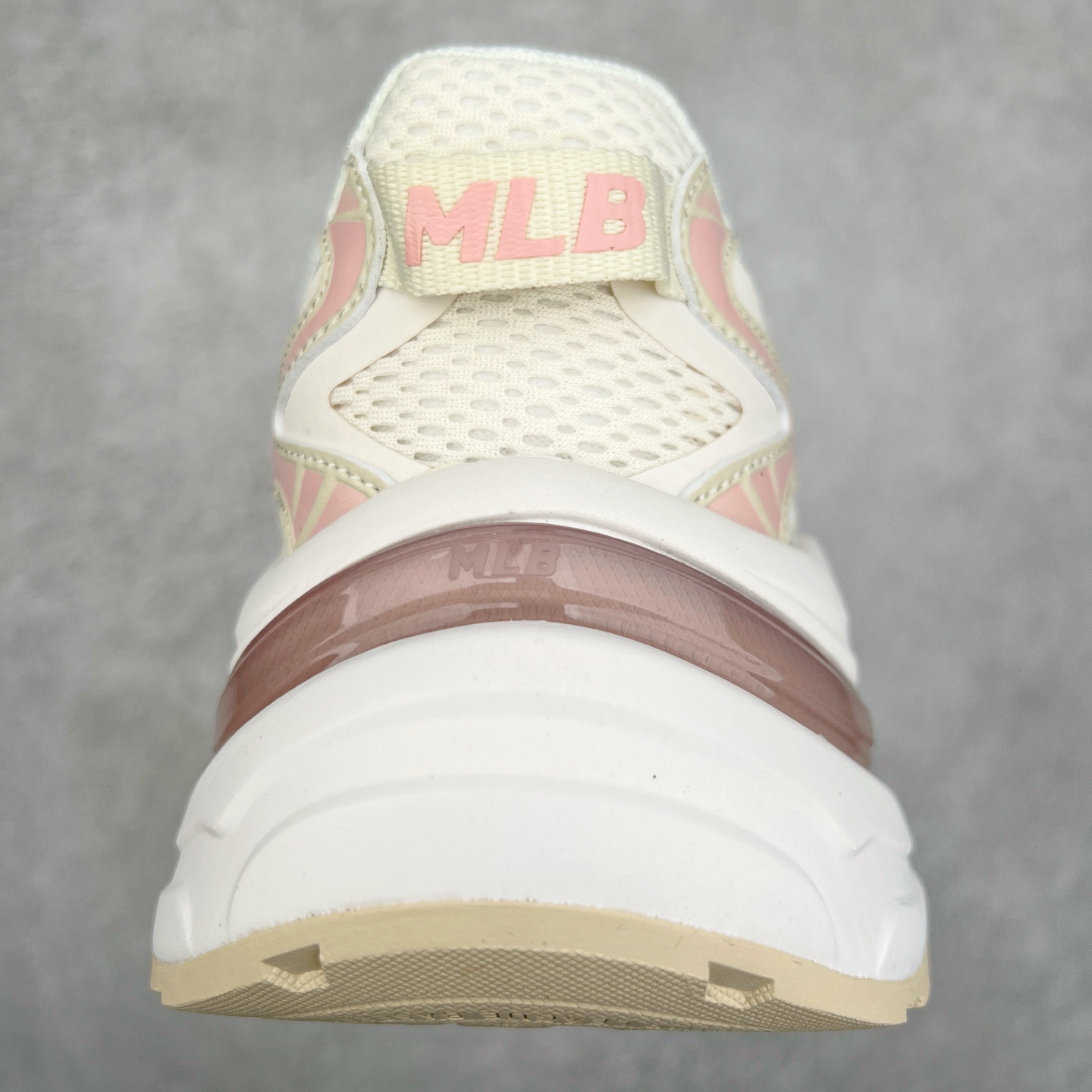 图片[8]-＃PB过验版 MLB New York Yankees Curve Runner 舒适百搭流浪鞋防滑耐磨低帮跑步鞋 Korea韩国联名NY美国榄球纽约洋基队限定 目前可过轻松秒过各类鉴定 能操作的私聊 韩国代购专供 左脚内置NFC感应 区别市面贴纸假芯片 MLB专用菱形双针中底布 重点细节中底布带注胶孔 原厂NFC感应吊牌 支持鉴定 一个两位数 原盒原标 全套原楦原纸板原厂数据开发 中韩文保养标贴 绿色防霉片 平台代购专供 独家一比一RB+MD组合大底 高频后跟小人Logo精准对位立体饱满 正确网布加超迁鞋面 转印中底走线紧密 转印Logo工艺表层防刮不掉色 尺码：35 36 36.5 37.5 38 38.5 39 40 40.5 41 42 42.5 43 44 44.5 45-选品中心