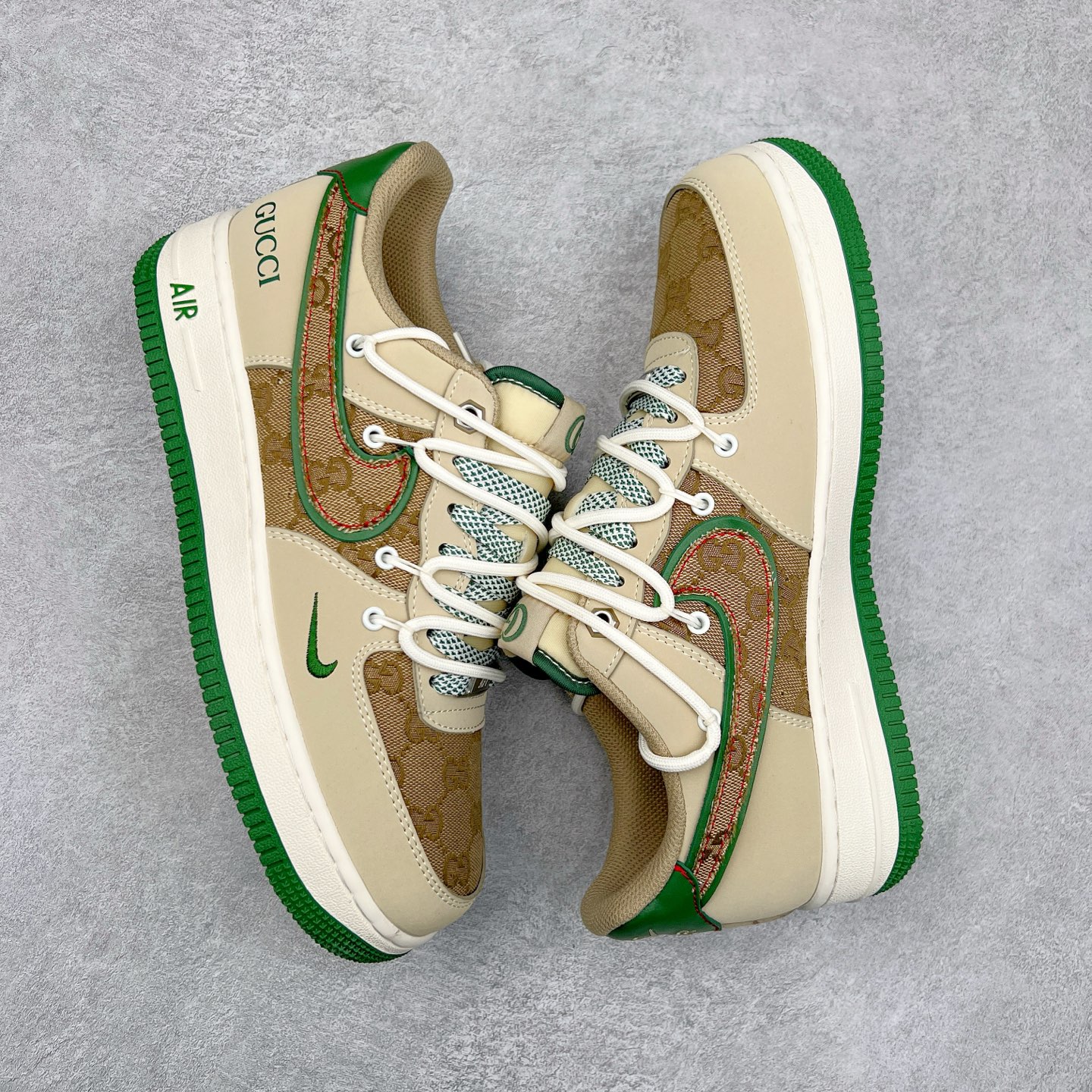 图片[3]-NK Air Force 1´07 Low 空军一号低帮百搭休闲运动板鞋 SJ1198-102 柔软、弹性十足的缓震性能和出色的中底设计 横跨复古与现代的外型结合 造就出风靡全球 三十多年的Force 1 直到今天还深受青睐 尺码：36 36.5 37.5 38 38.5 39 40 40.5 41 42 42.5 43 44 44.5 45-选品中心