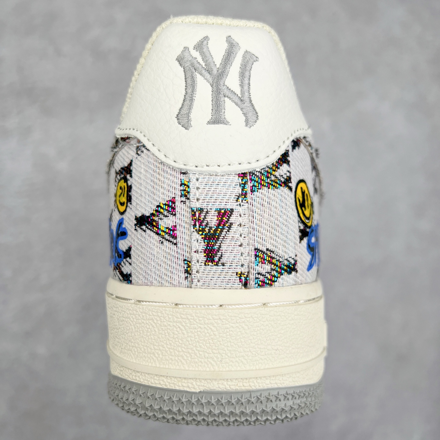 图片[8]-NK Air Force 1´07 Low 空军一号低帮百搭休闲运动板鞋 BD0077-333 柔软、弹性十足的缓震性能和出色的中底设计 横跨复古与现代的外型结合 造就出风靡全球 三十多年的Force 1 直到今天还深受青睐 尺码：36 36.5 37.5 38 38.5 39 40 40.5 41 42 42.5 43 44 44.5 45-选品中心