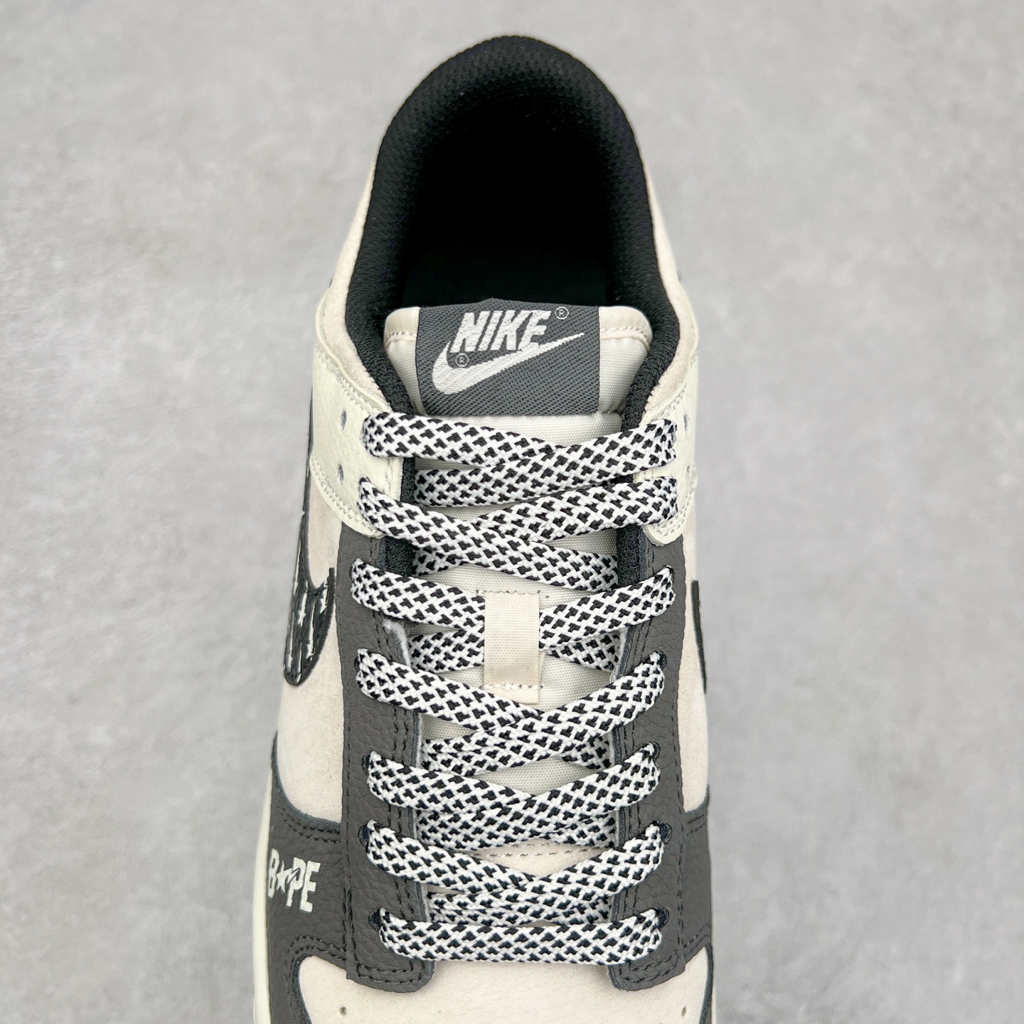 图片[5]-NK Dunk Low 定制配色 DJ2024-122 大厂出品 极力推荐 原装头层材料 独家版型蒸餾加工帶來的是更好的视觉和脚感体验大厂纯原品质出货 清洁度 电绣工艺 皮料切割干净无任何毛边 细节完美 尺码：36 36.5 37.5 38 38.5 39 40 40.5 41 42 42.5 43 44 44.5 45-选品中心